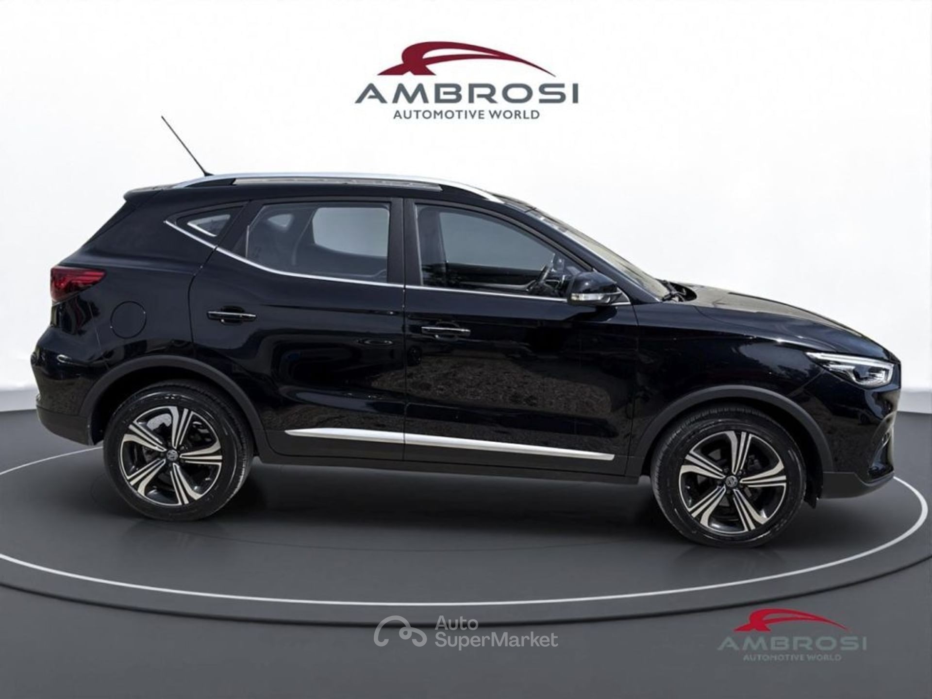 MG ZS