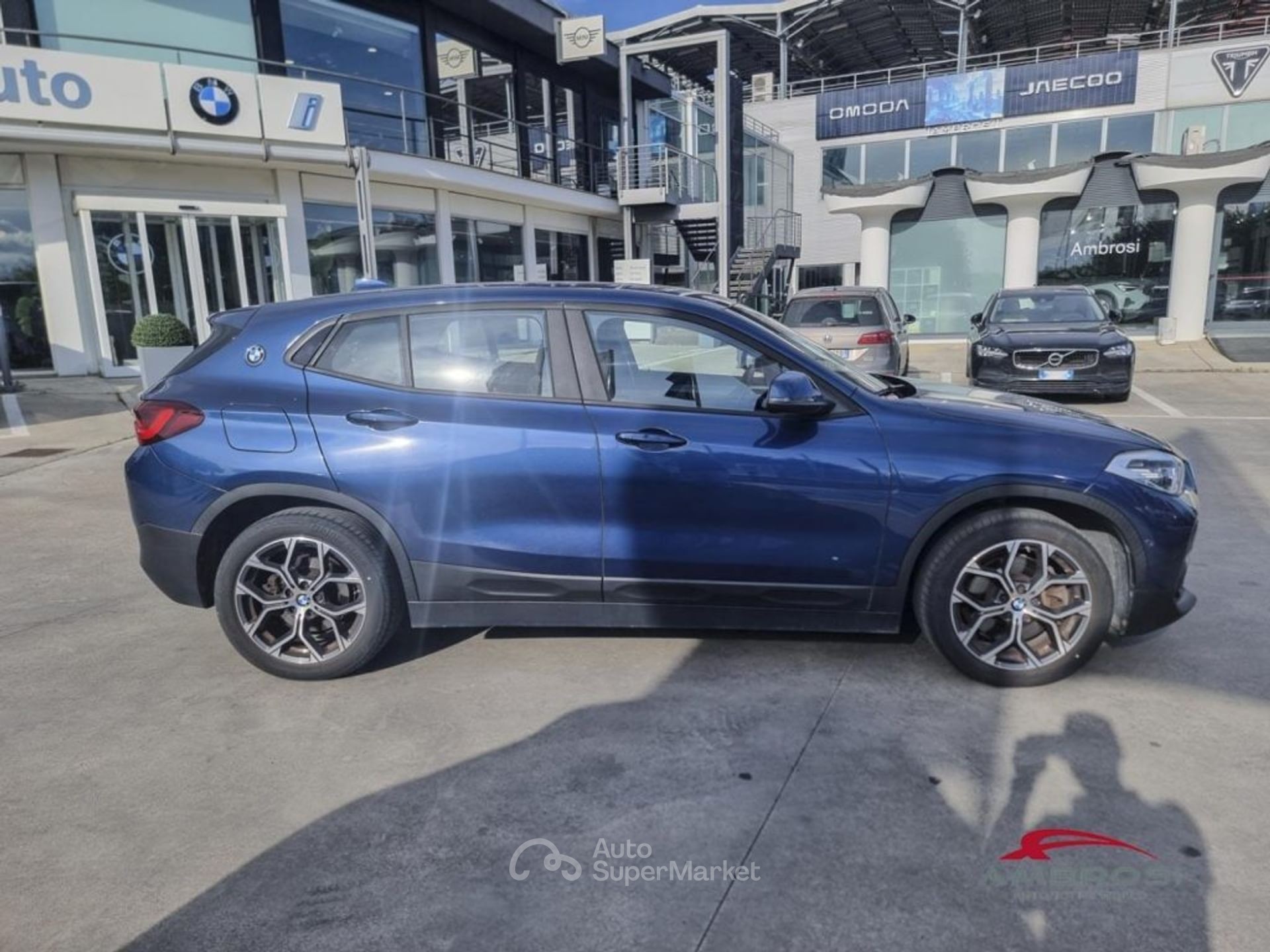 BMW X2