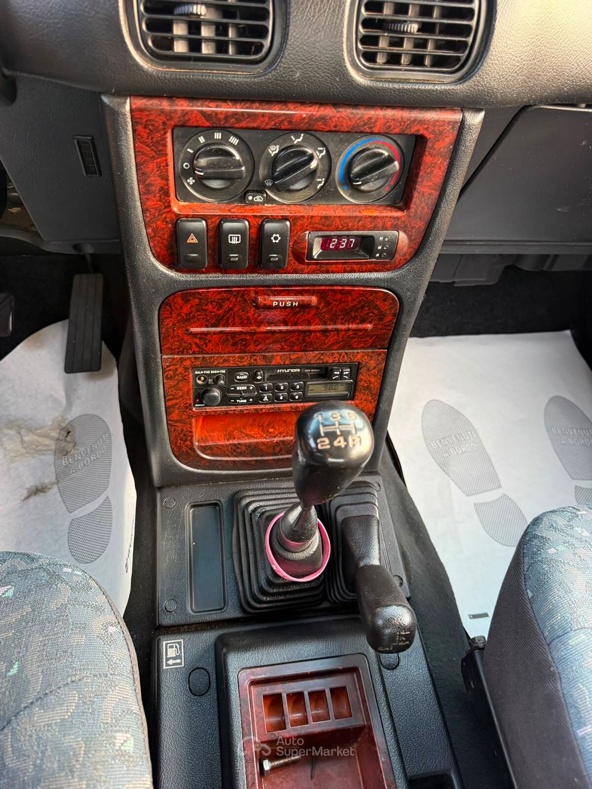 Hyundai Galloper