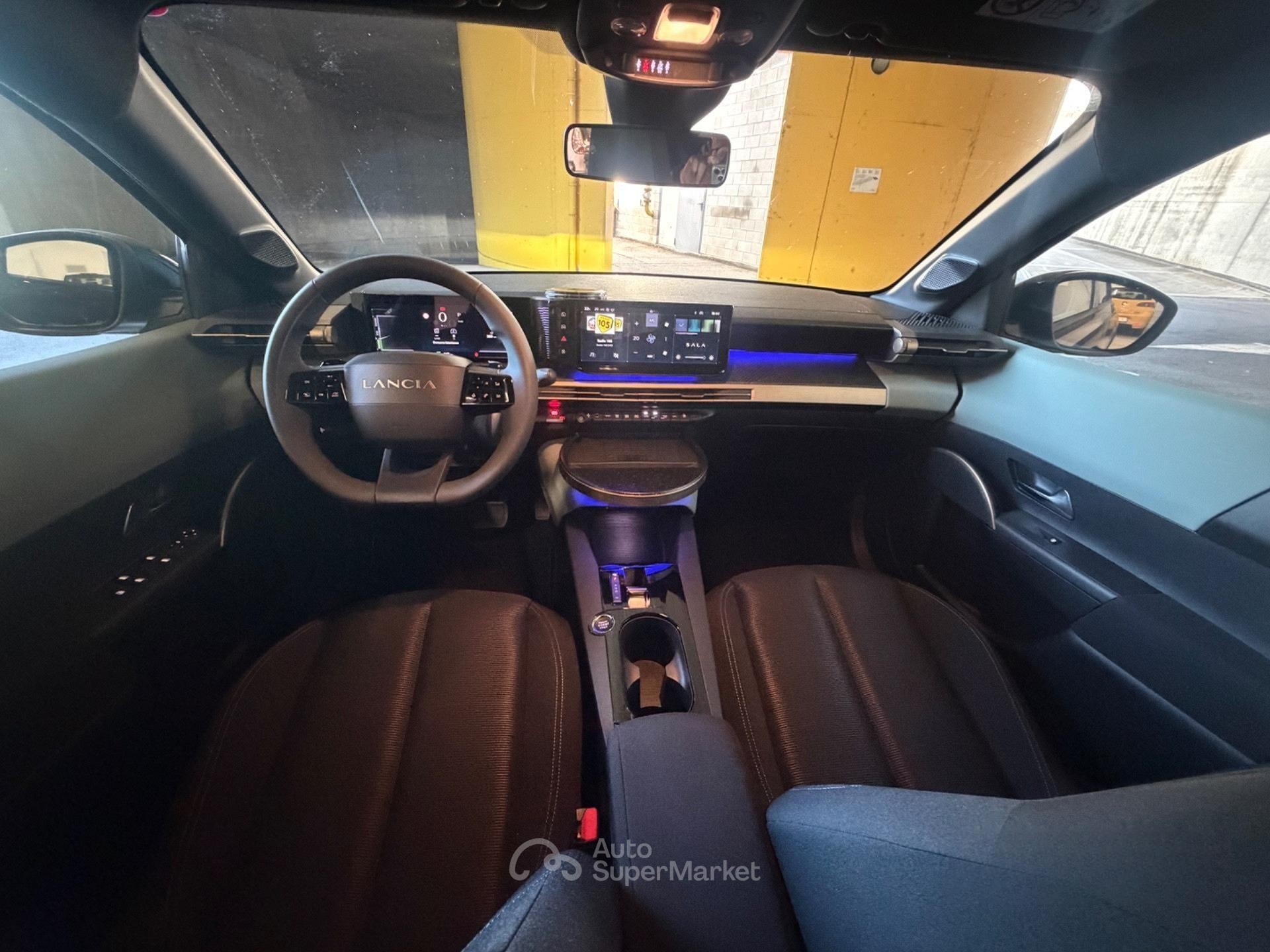 Lancia Ypsilon
