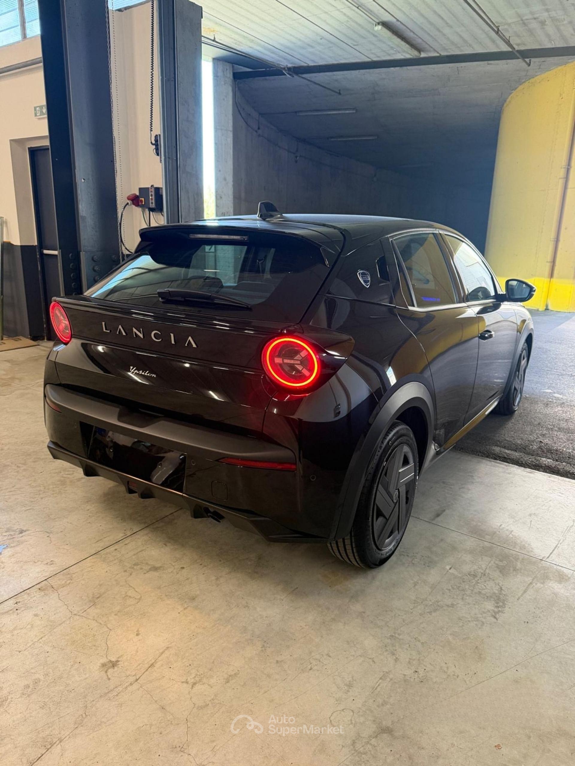 Lancia Ypsilon