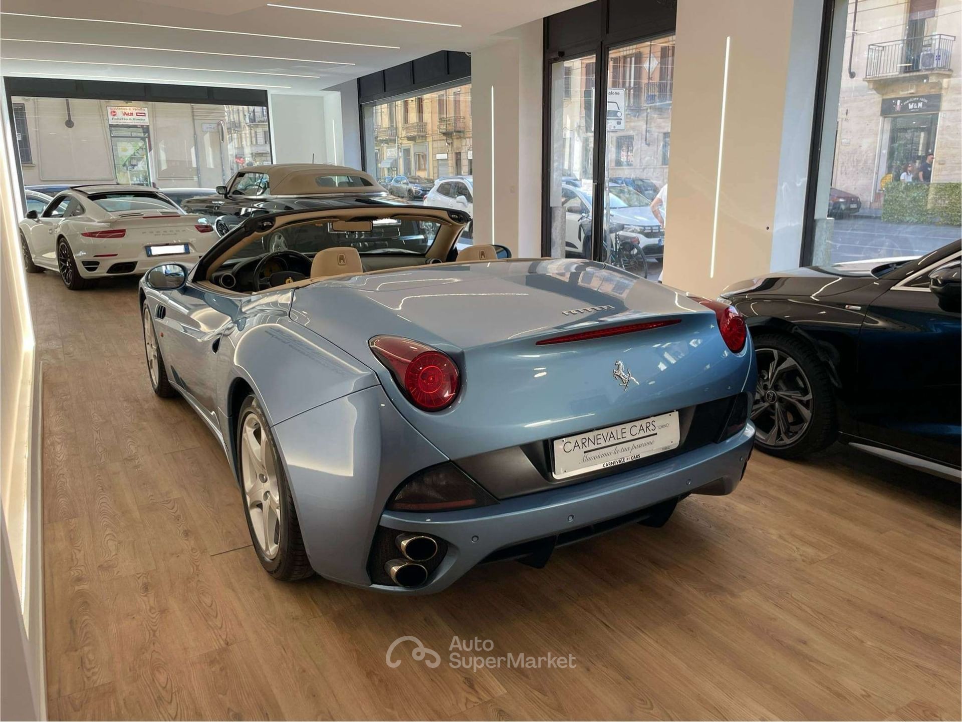Ferrari California