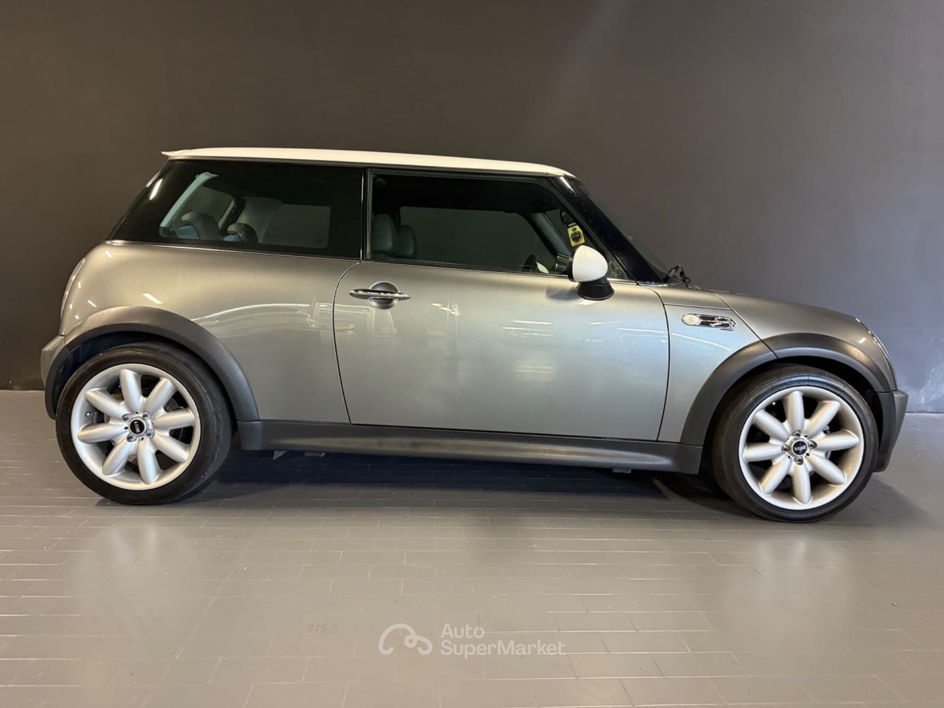 MINI 1.5 Cooper D Hype 5