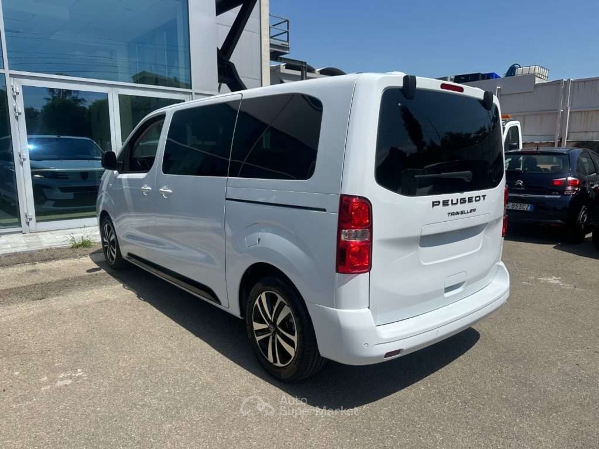 Peugeot Traveller