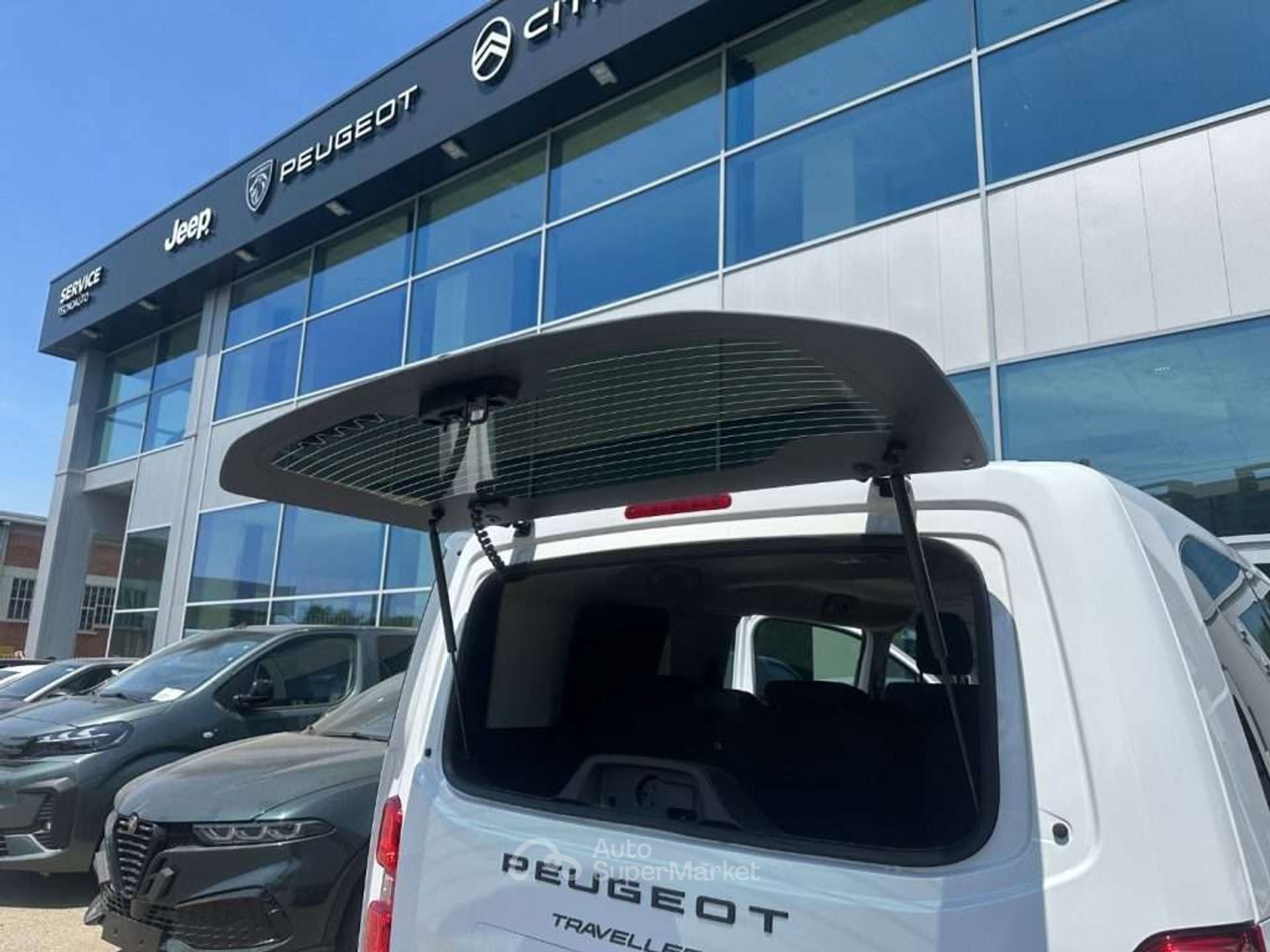 Peugeot Traveller