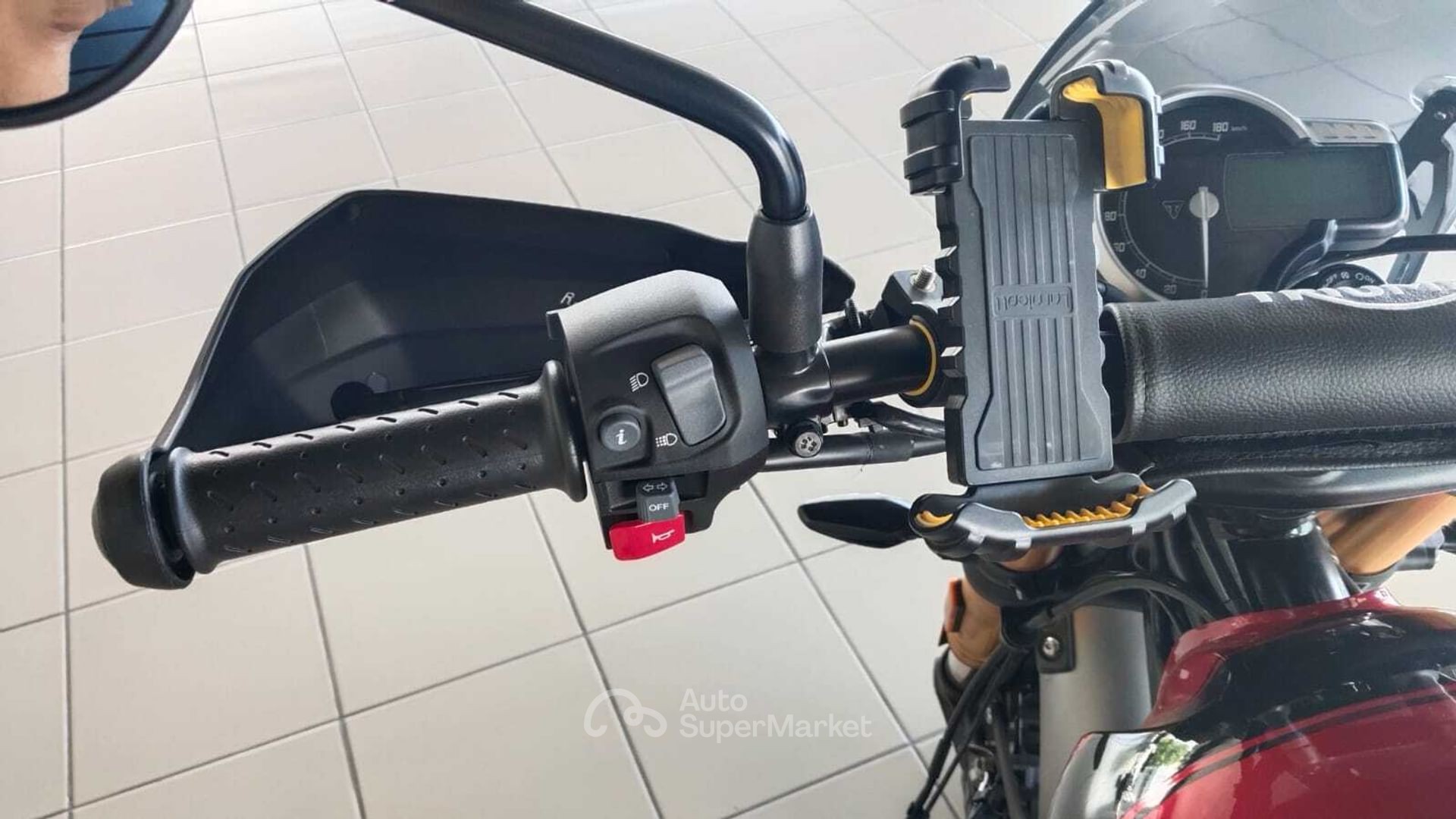 Triumph Altro