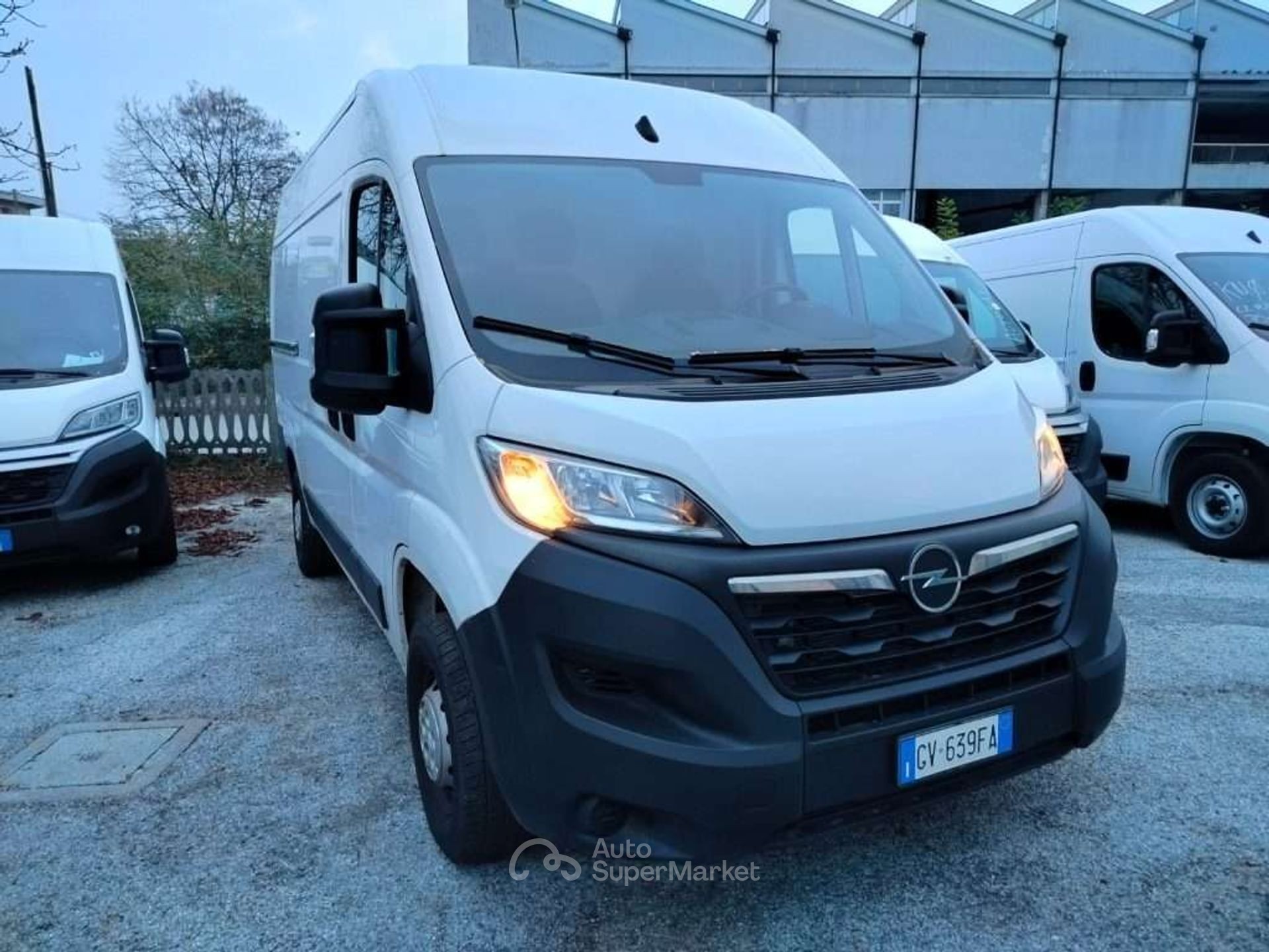 Opel Movano