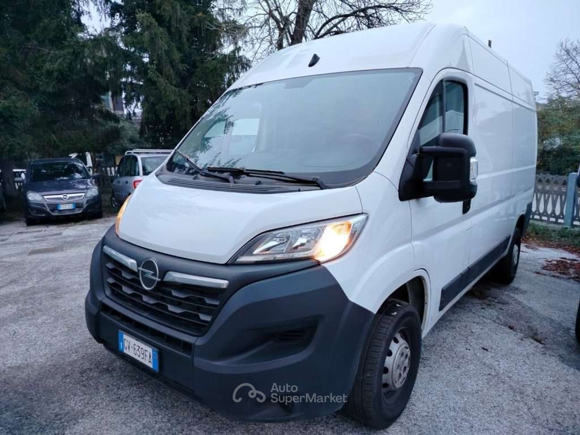 Opel Movano
