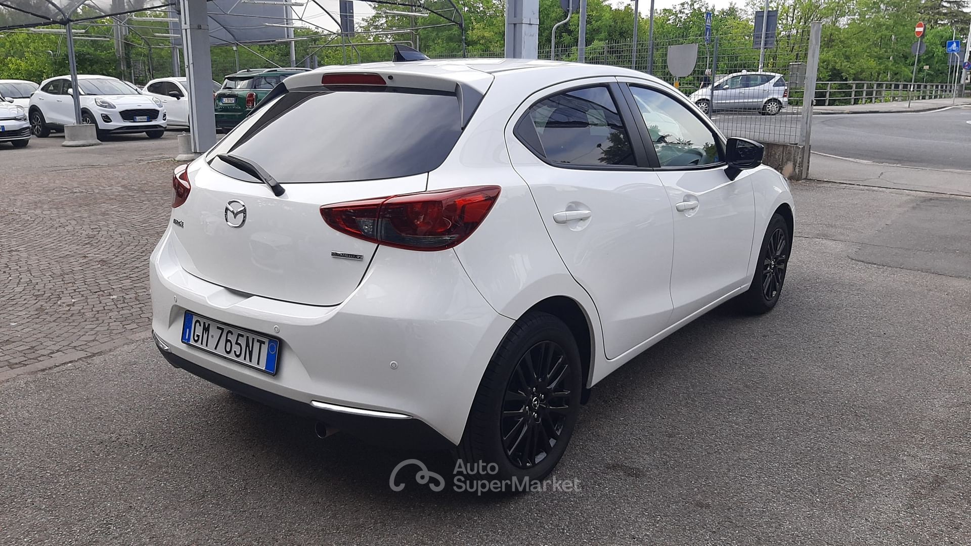 Mazda 2