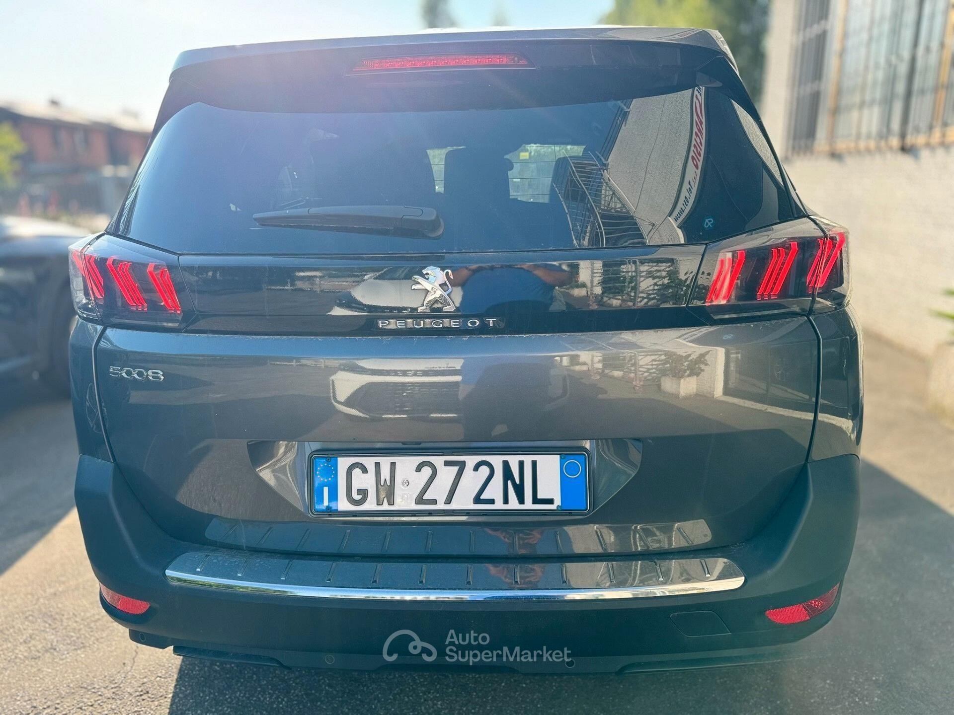 Peugeot 5008