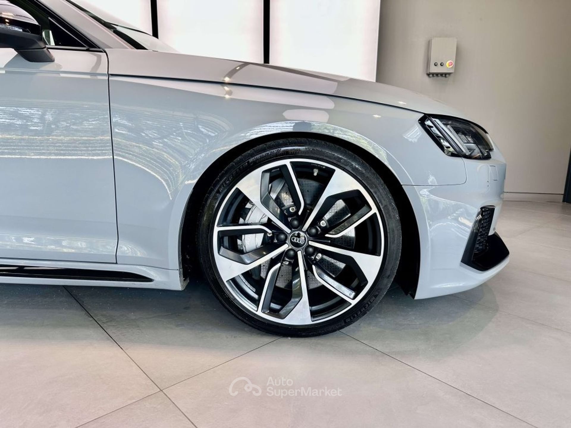 Audi RS 4