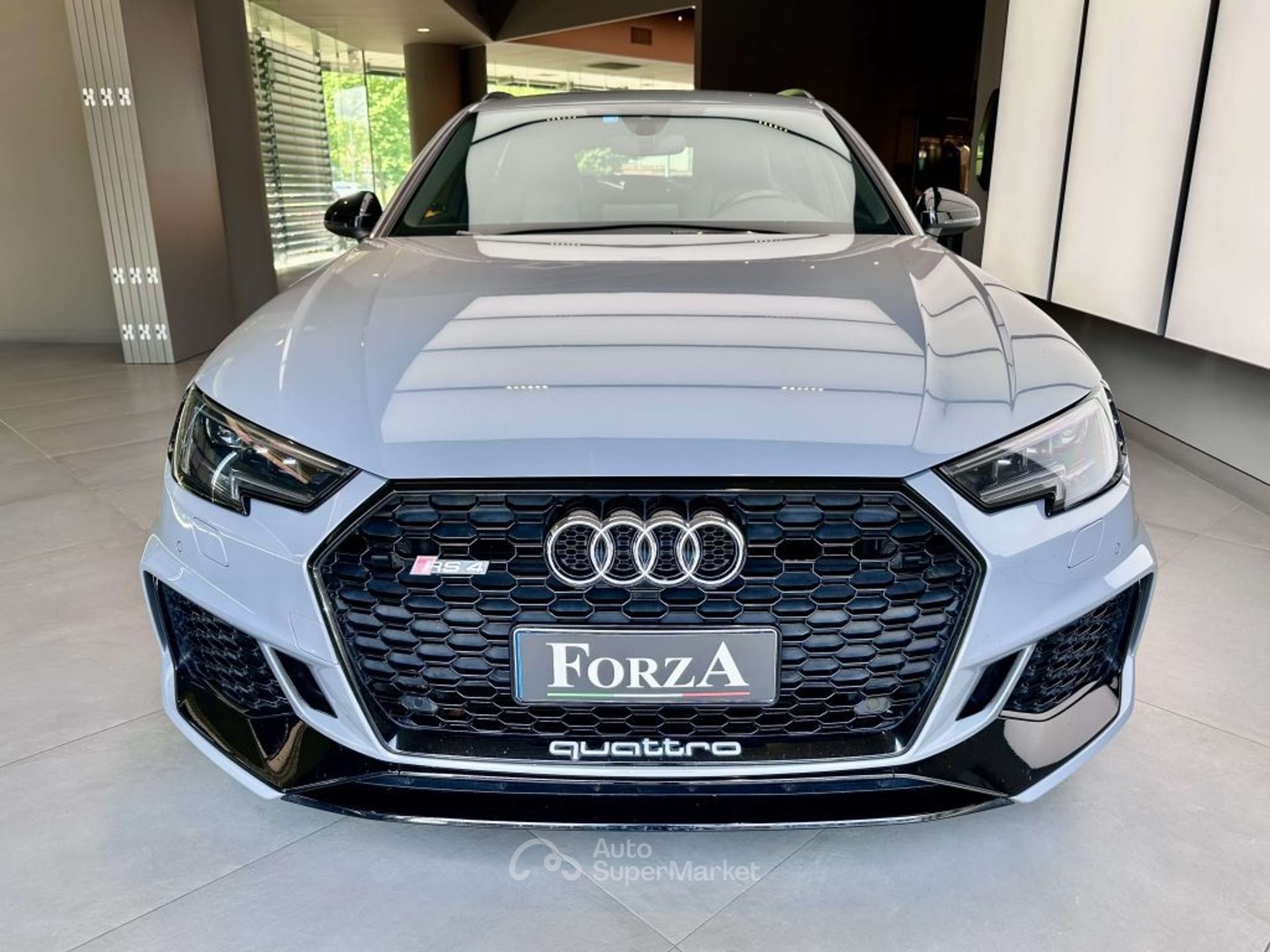 Audi RS 4