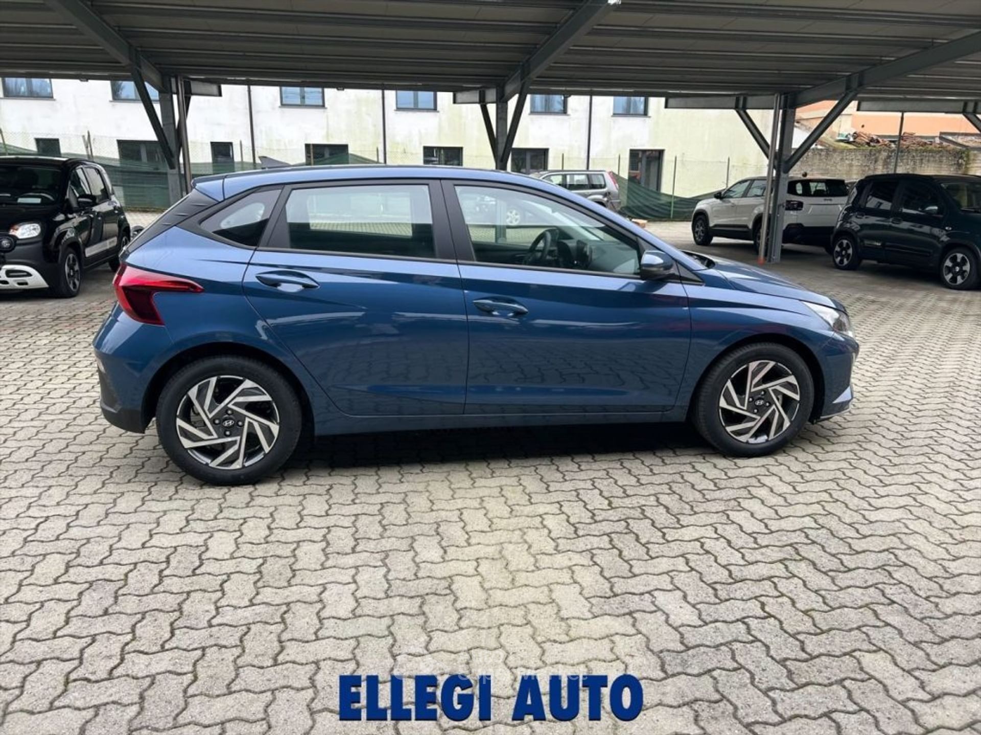 Hyundai i20