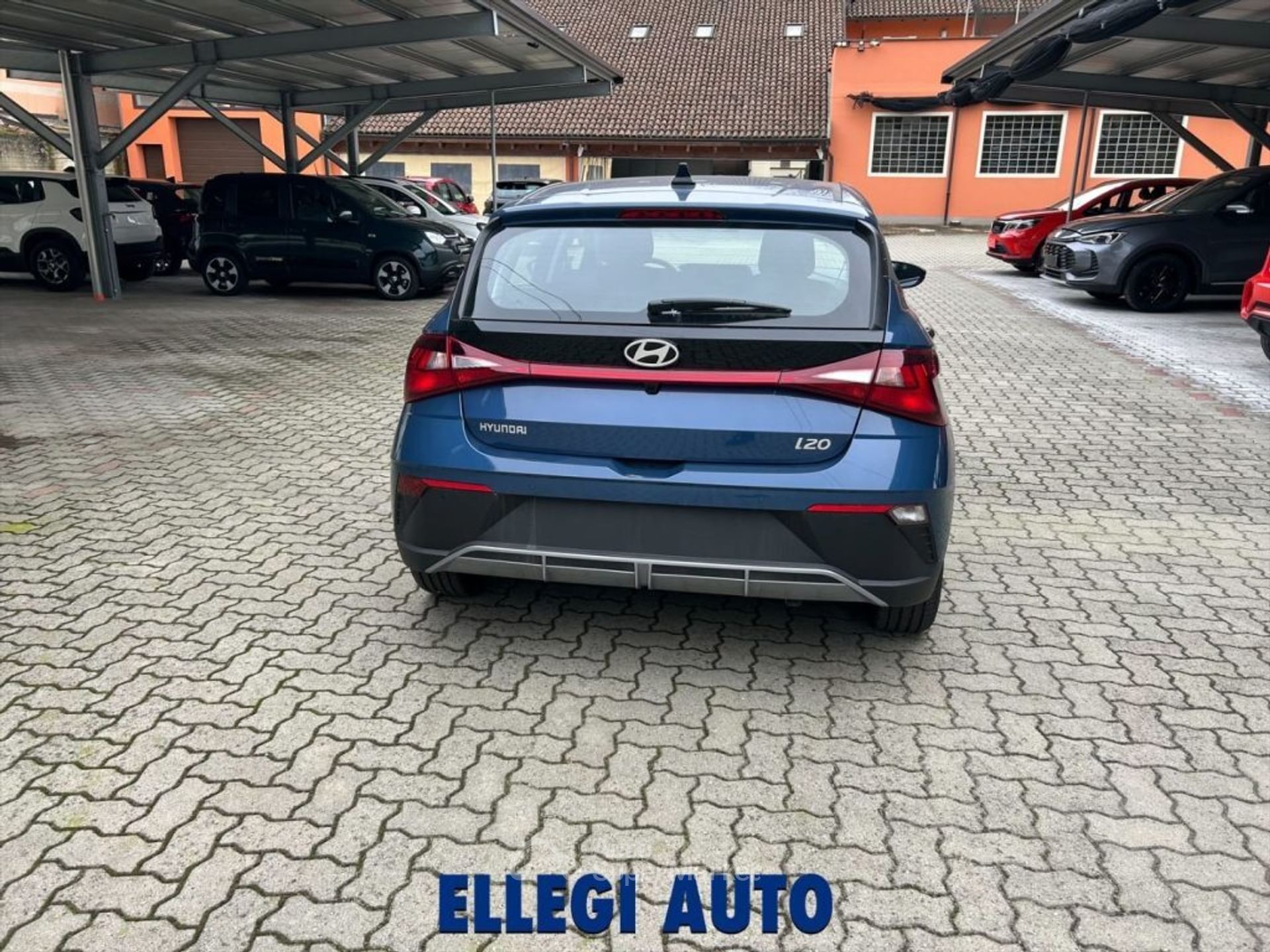 Hyundai i20