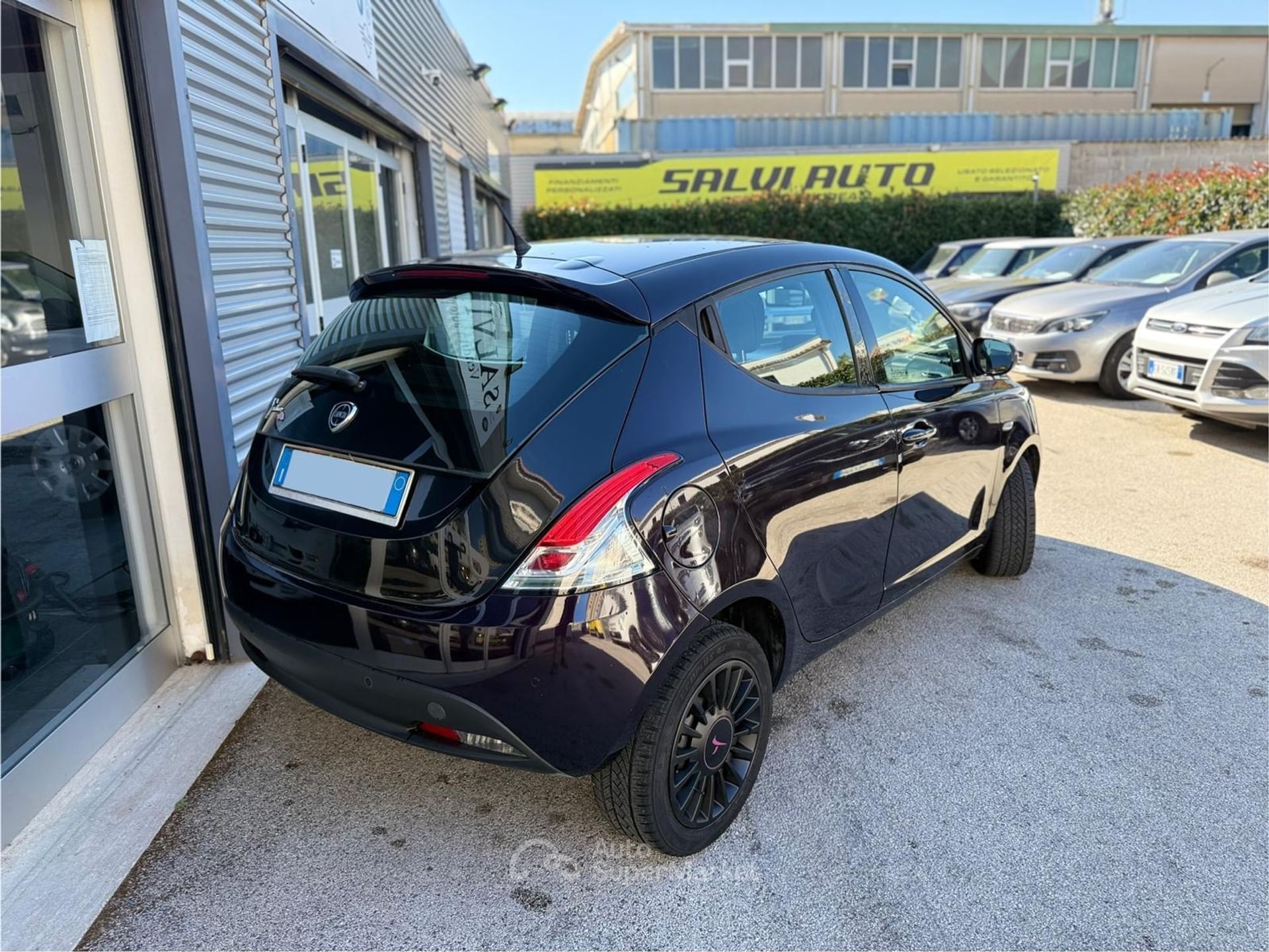 Lancia Ypsilon