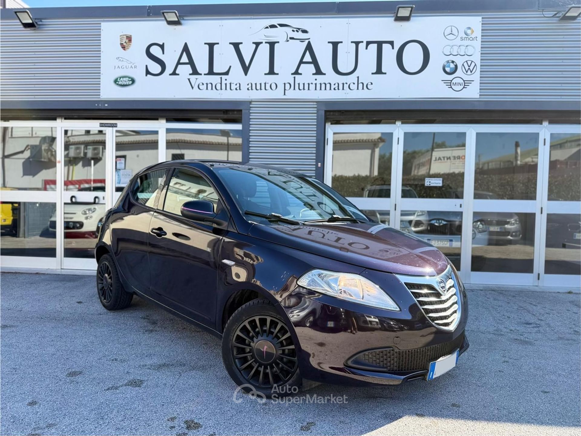 Lancia Ypsilon