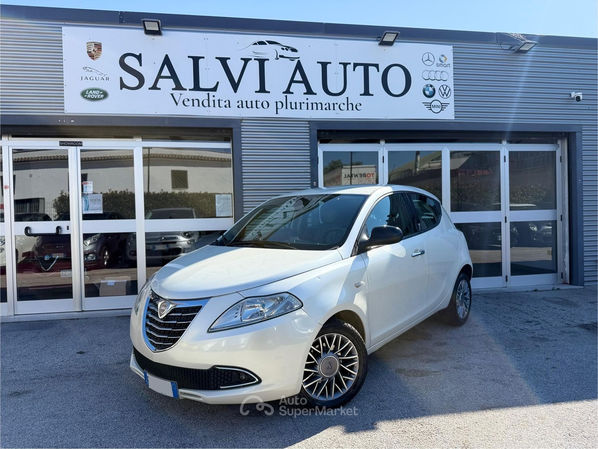Lancia Ypsilon