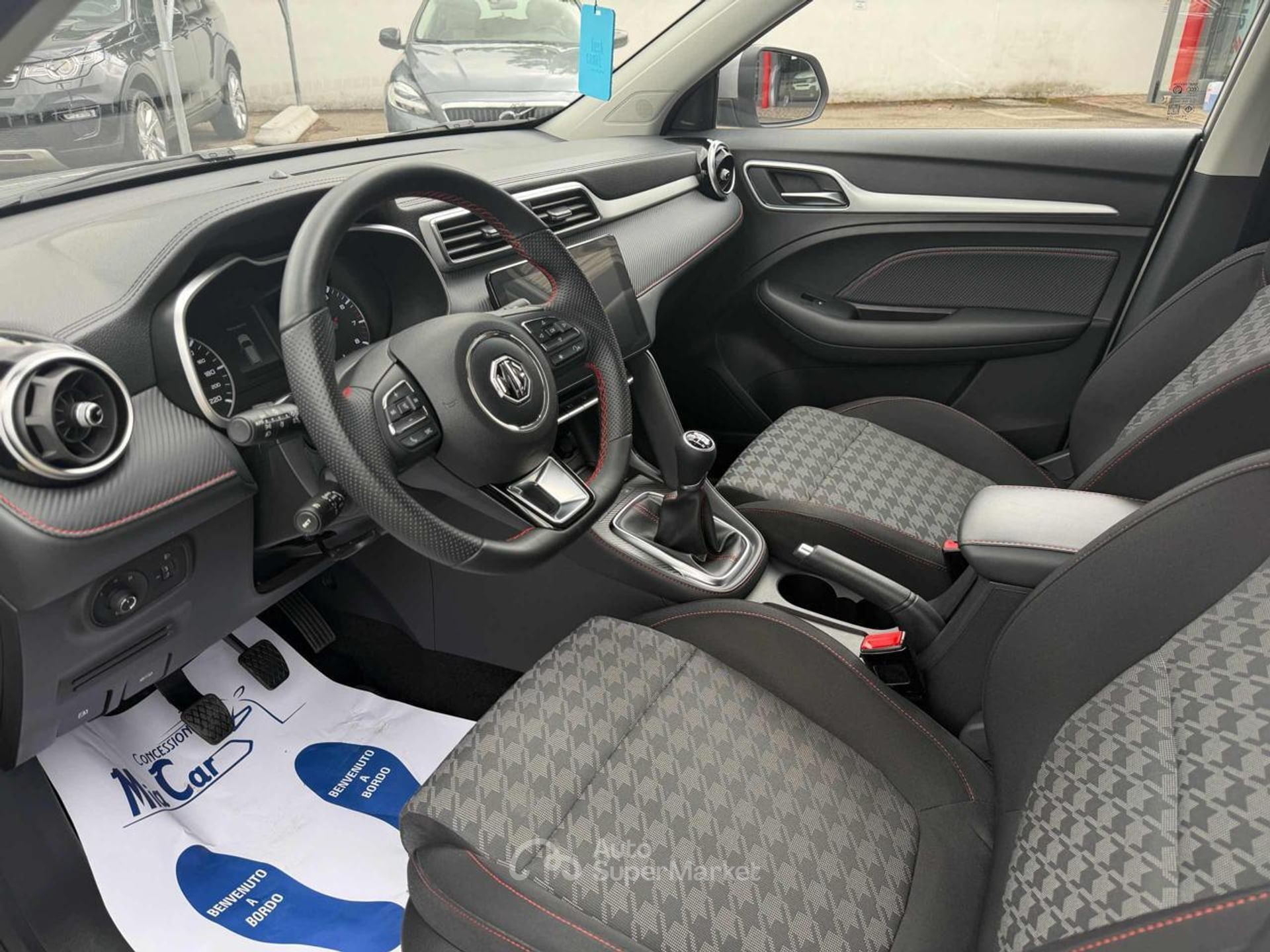 MG ZS