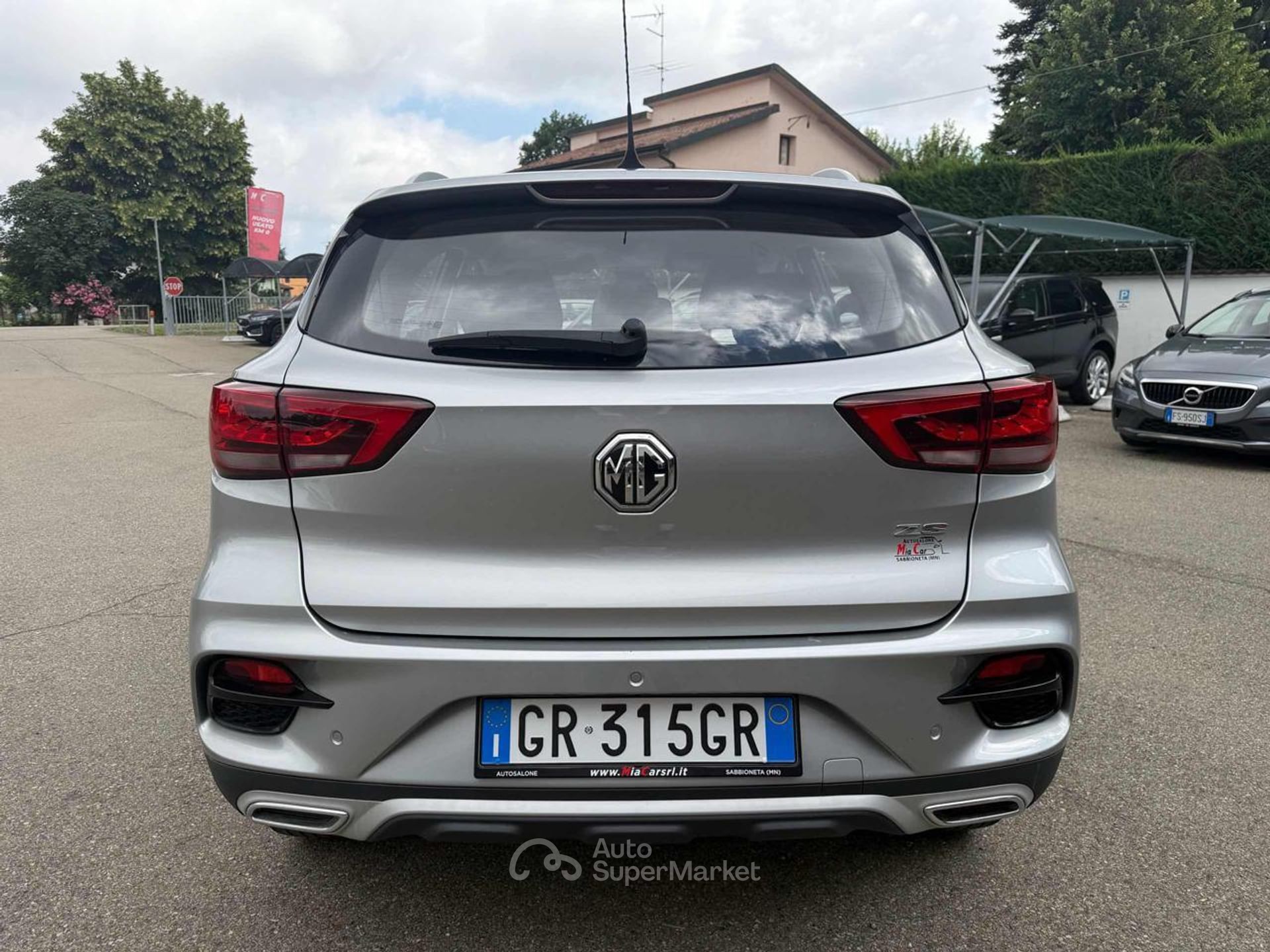 MG ZS