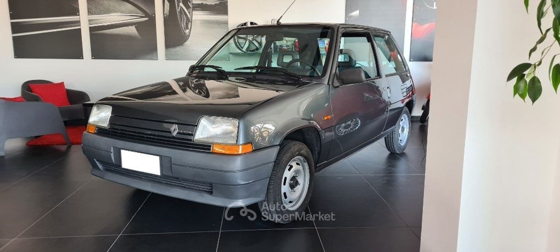 Renault 5