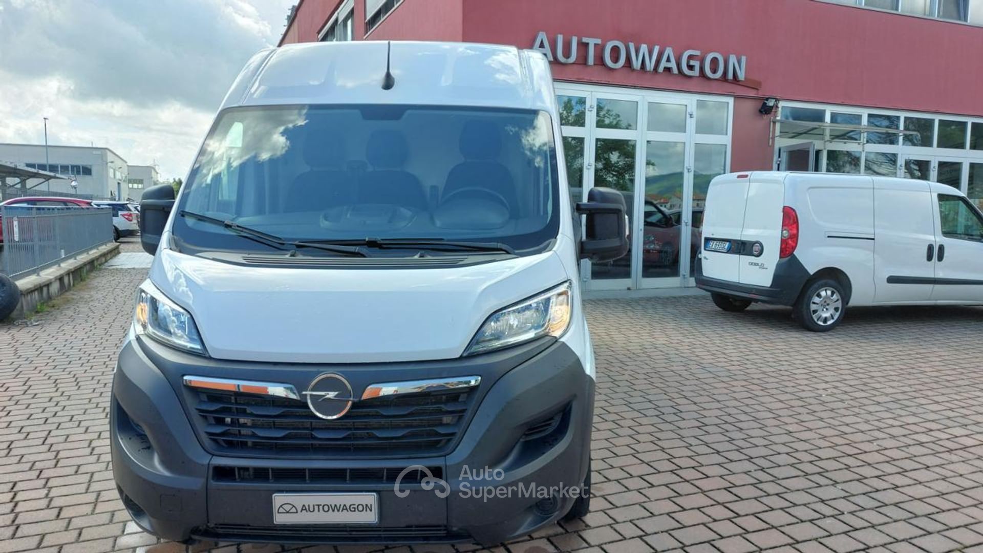 Opel Movano