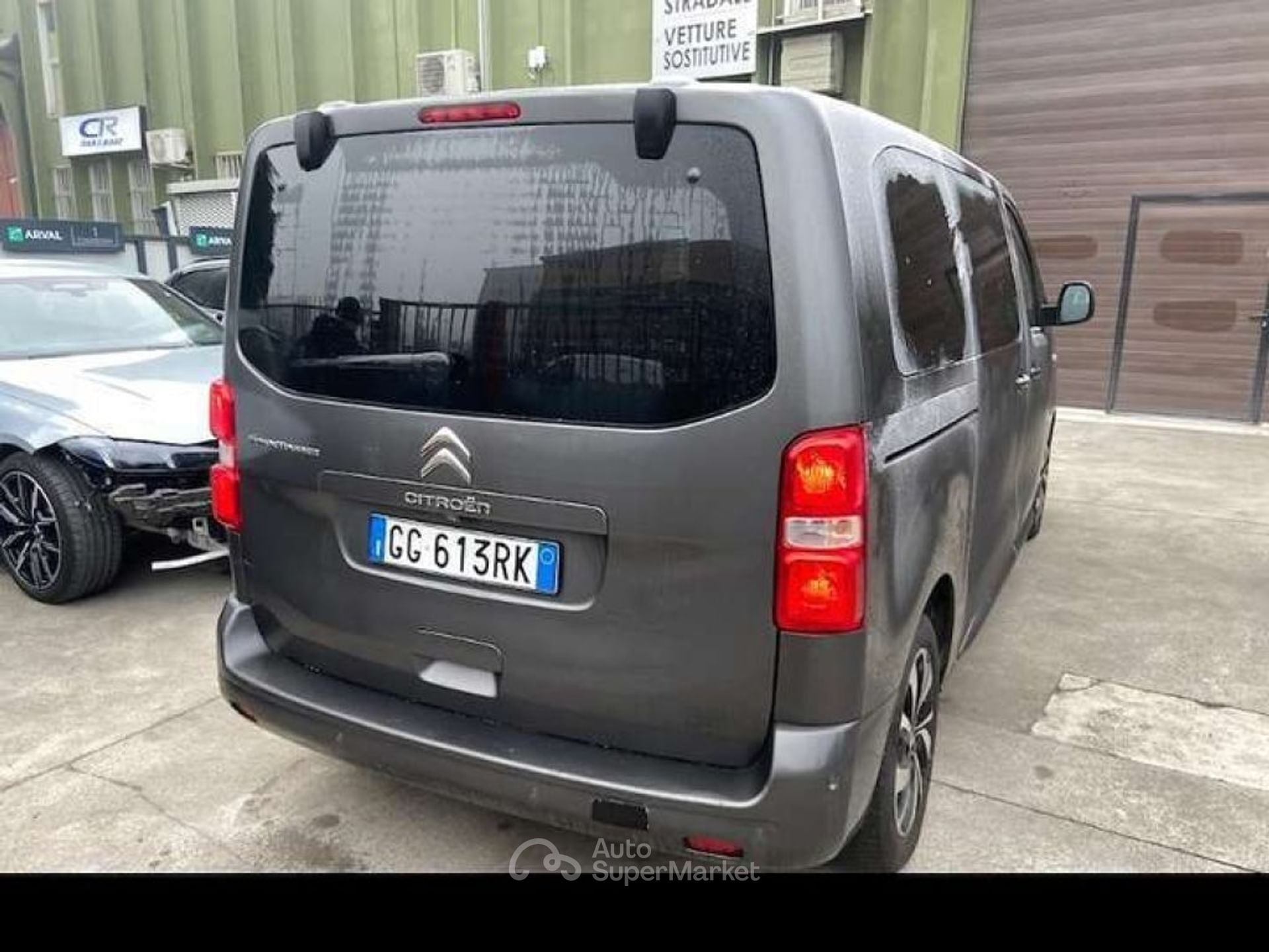 Peugeot Traveller