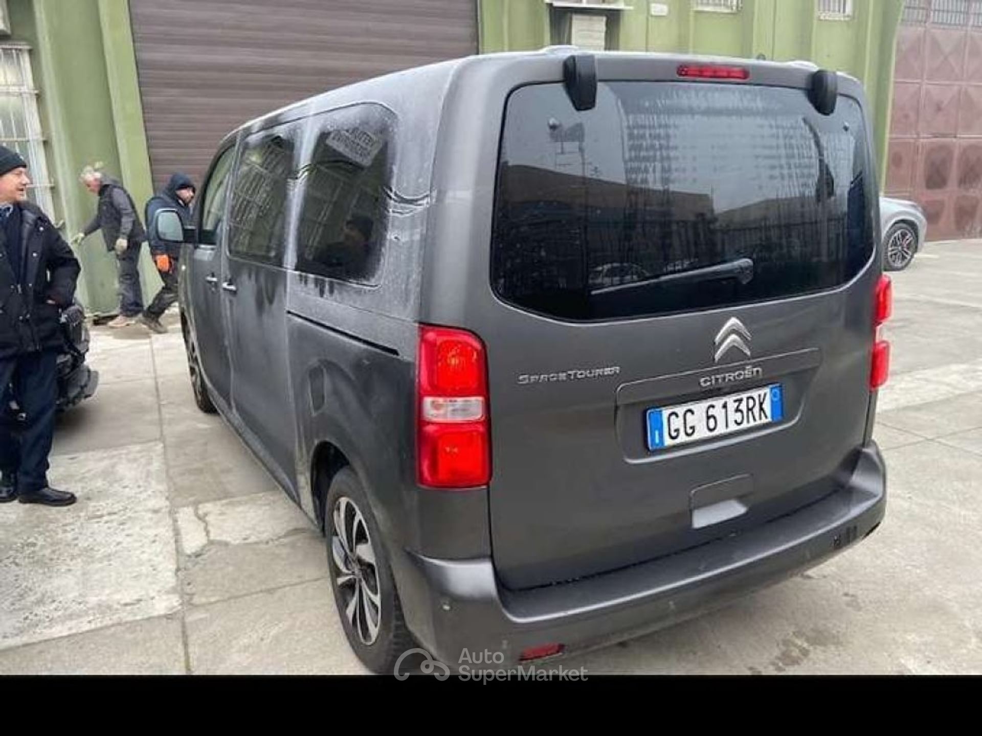Peugeot Traveller