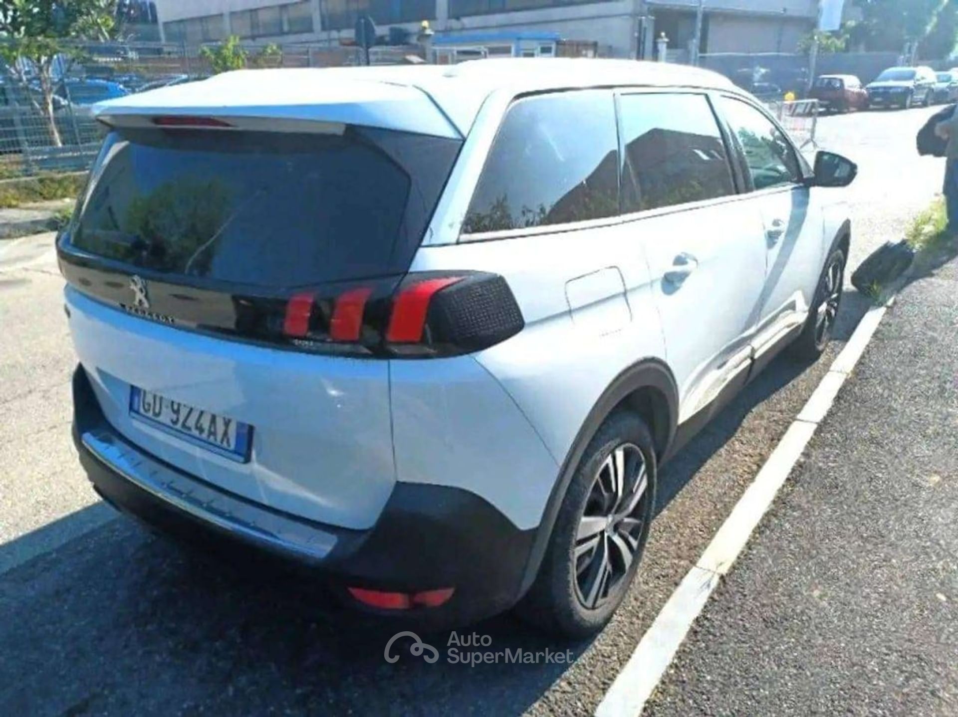 Peugeot 5008