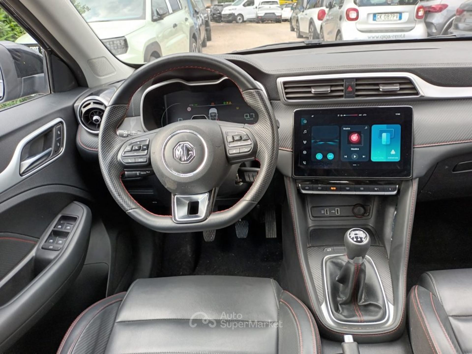 MG ZS