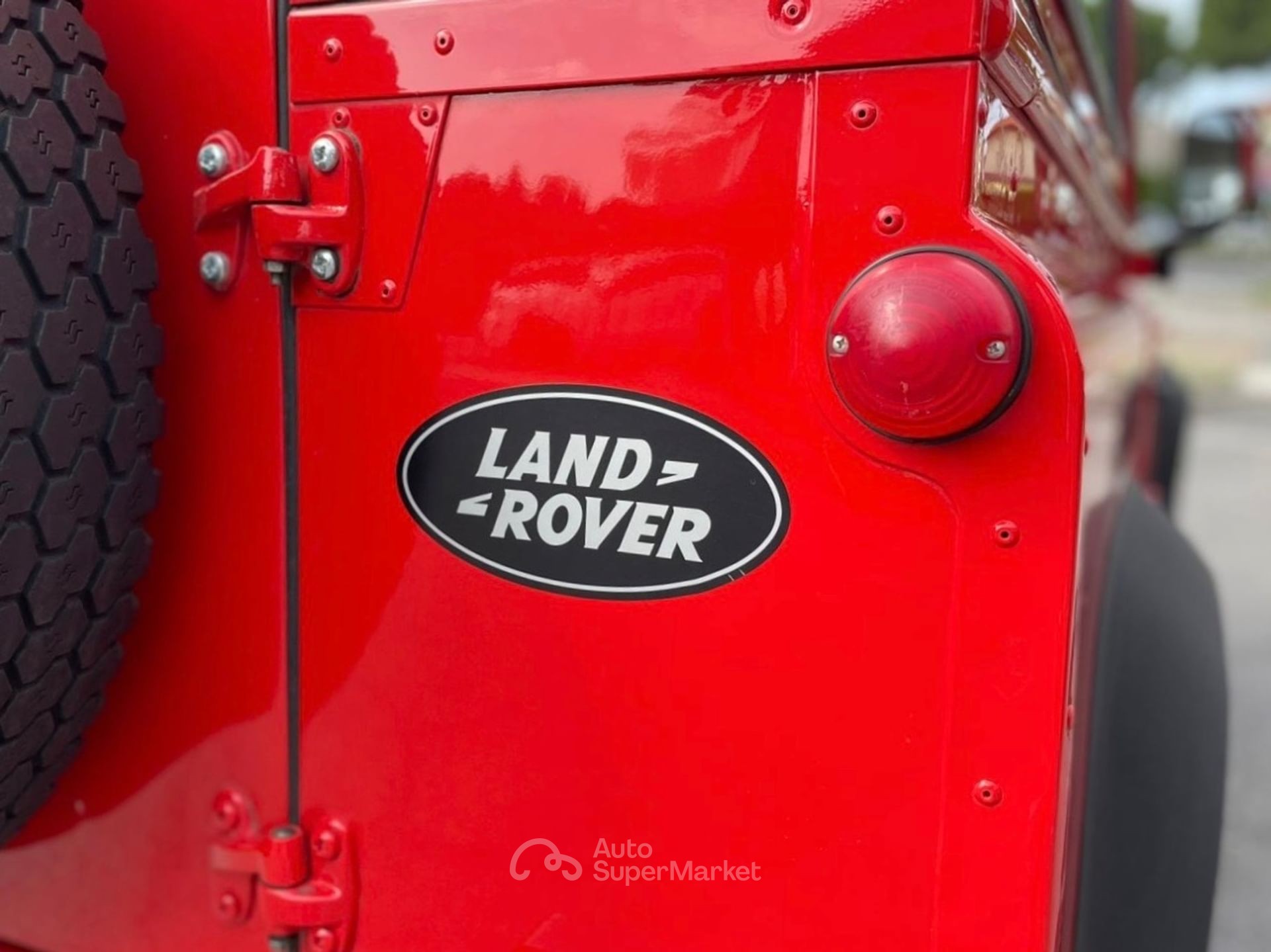 Land Rover Defender