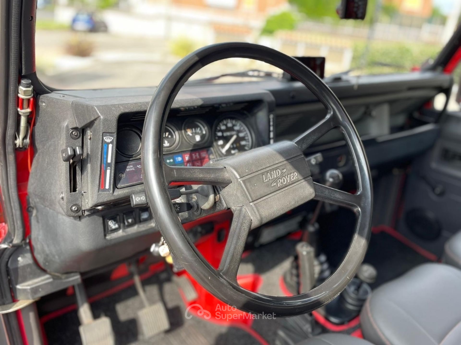 Land Rover Defender