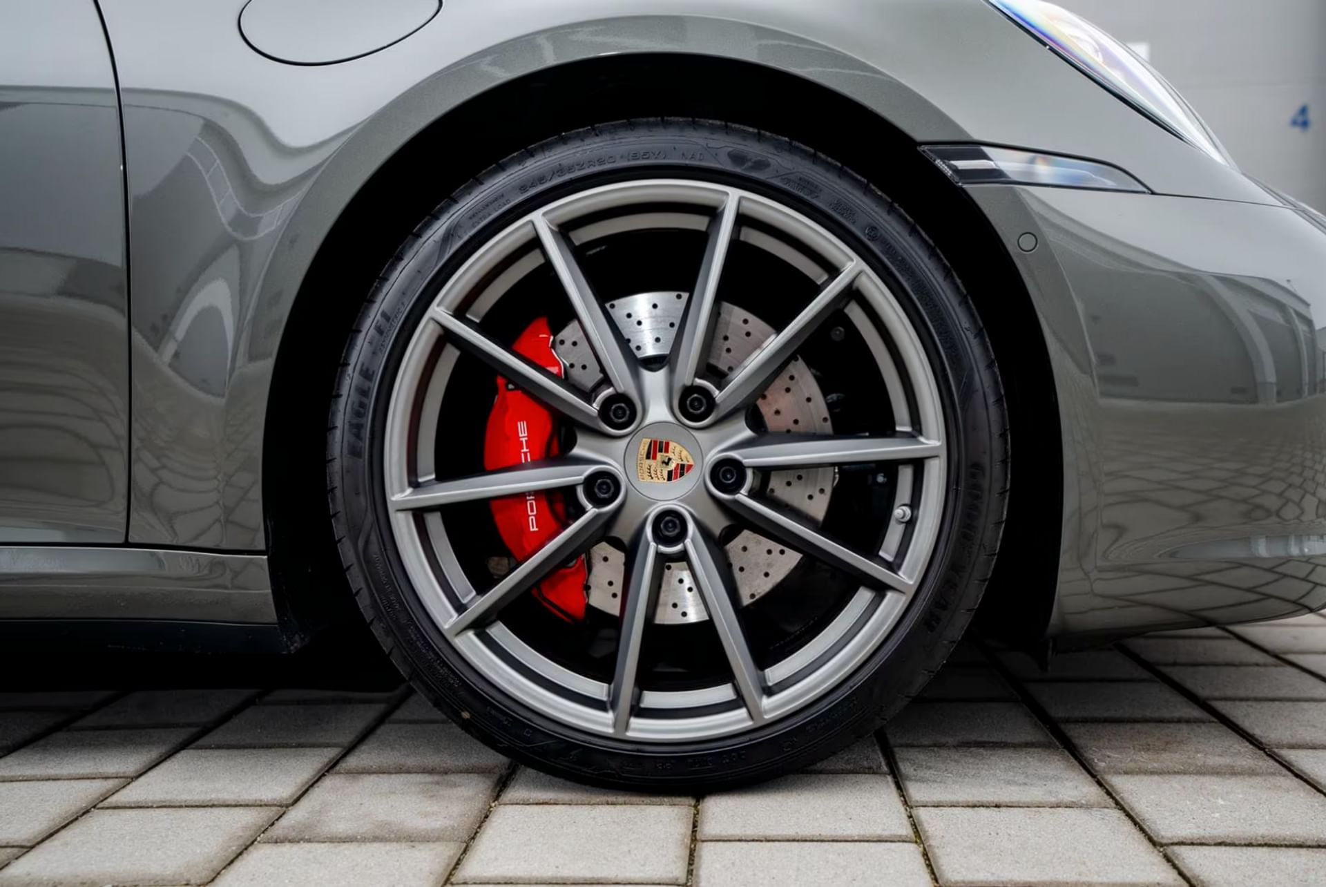 Porsche 911