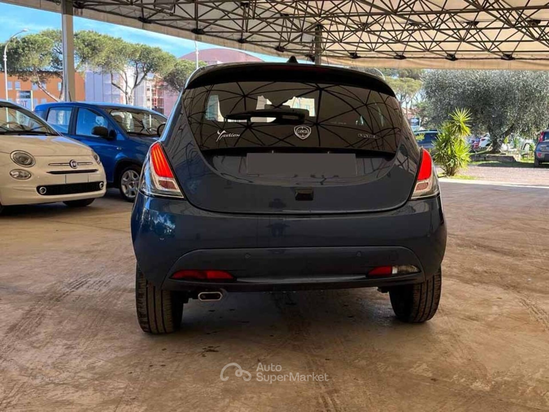 Lancia Ypsilon