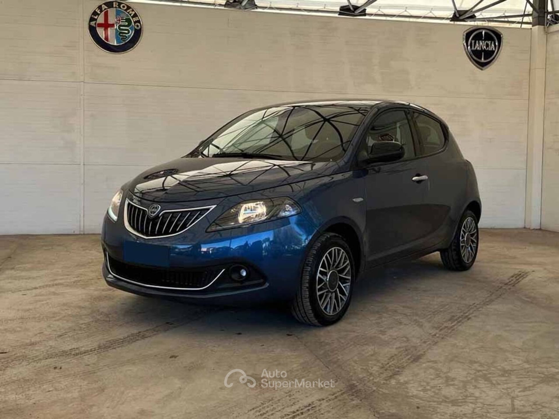 Lancia Ypsilon