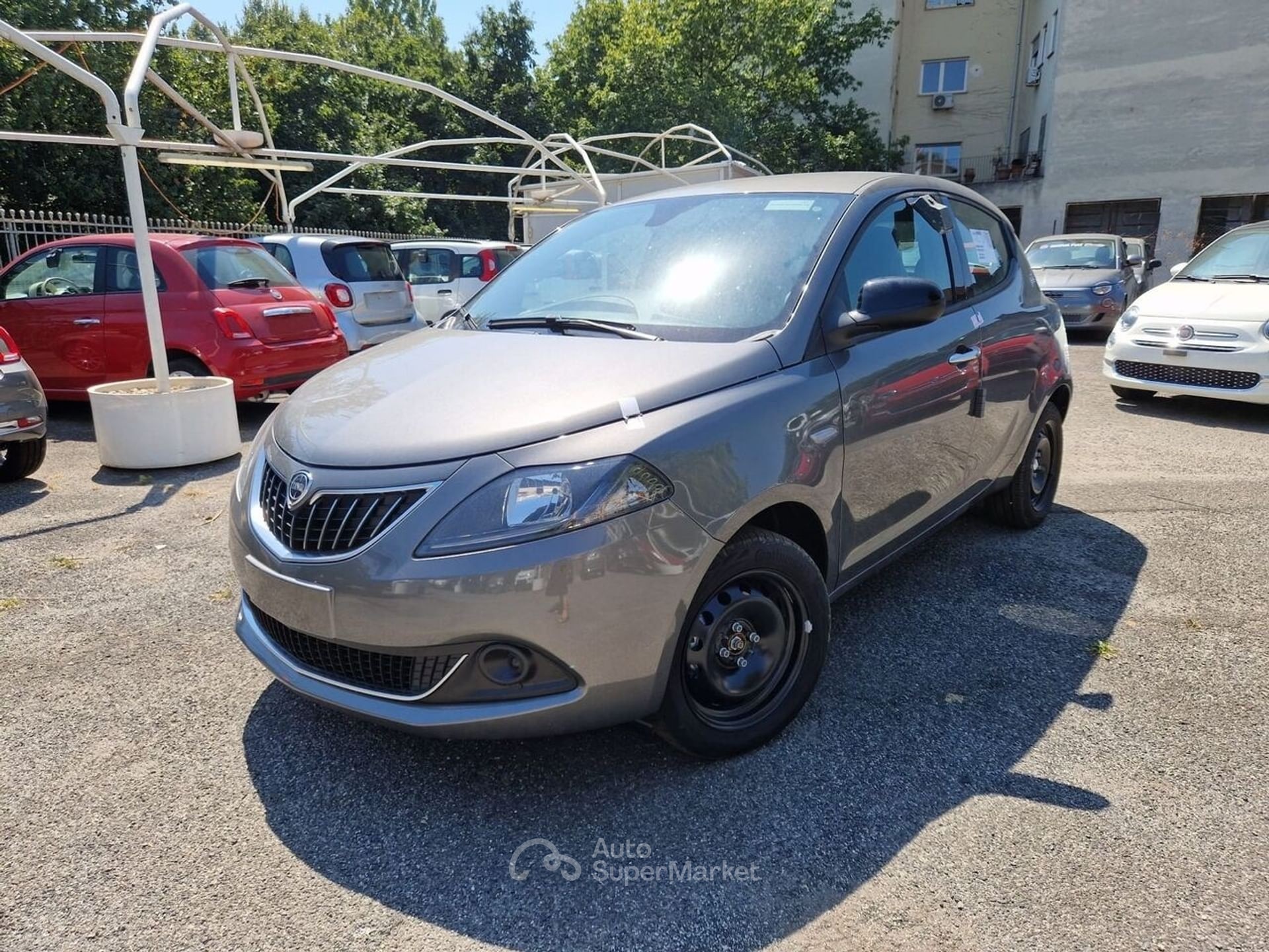 Lancia Ypsilon