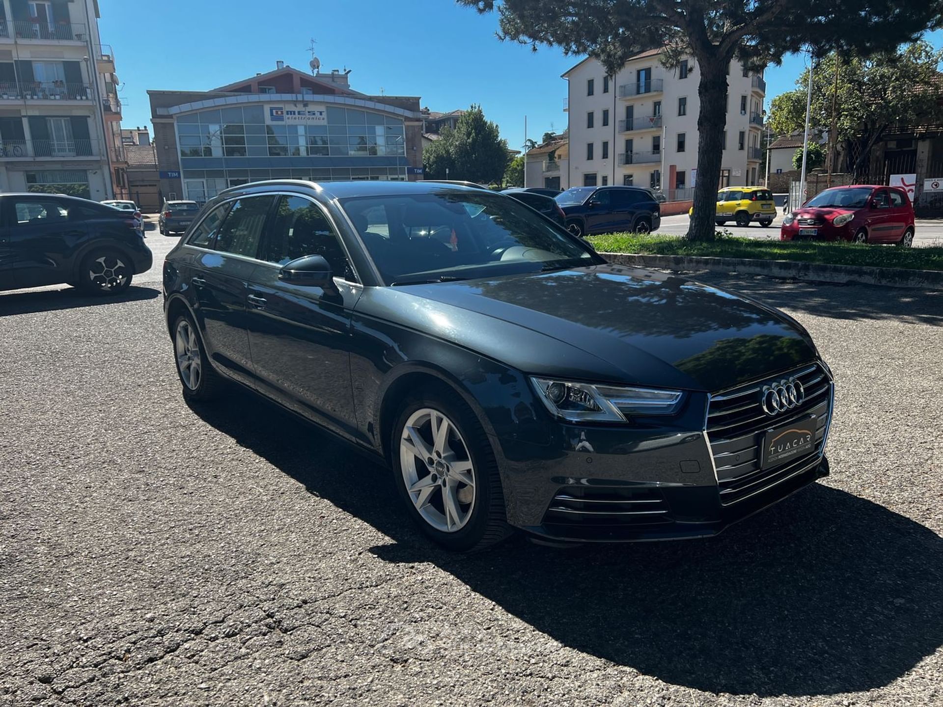 Audi A4