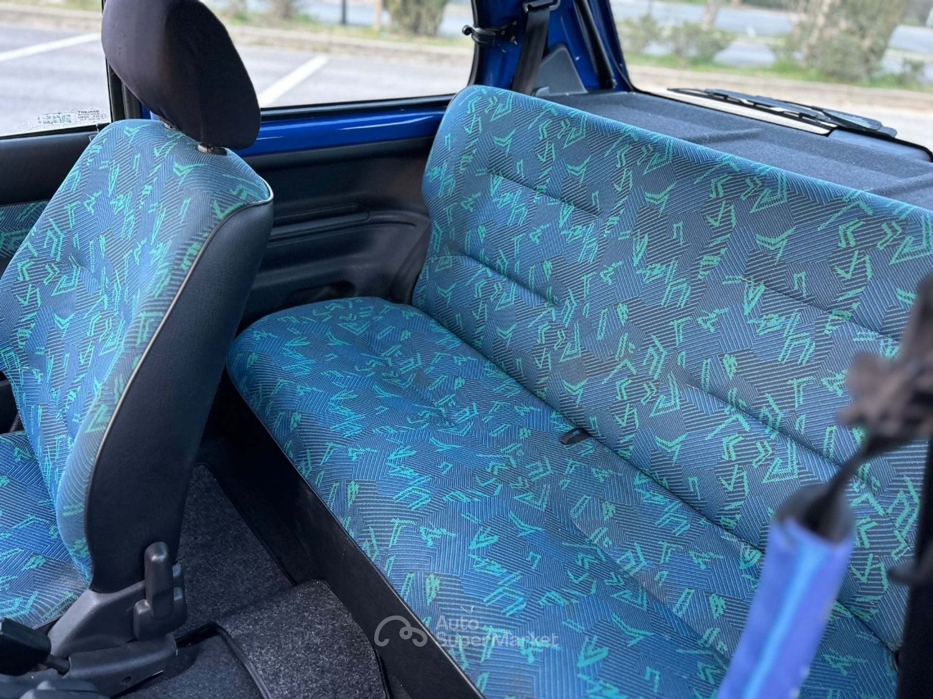 Peugeot 106