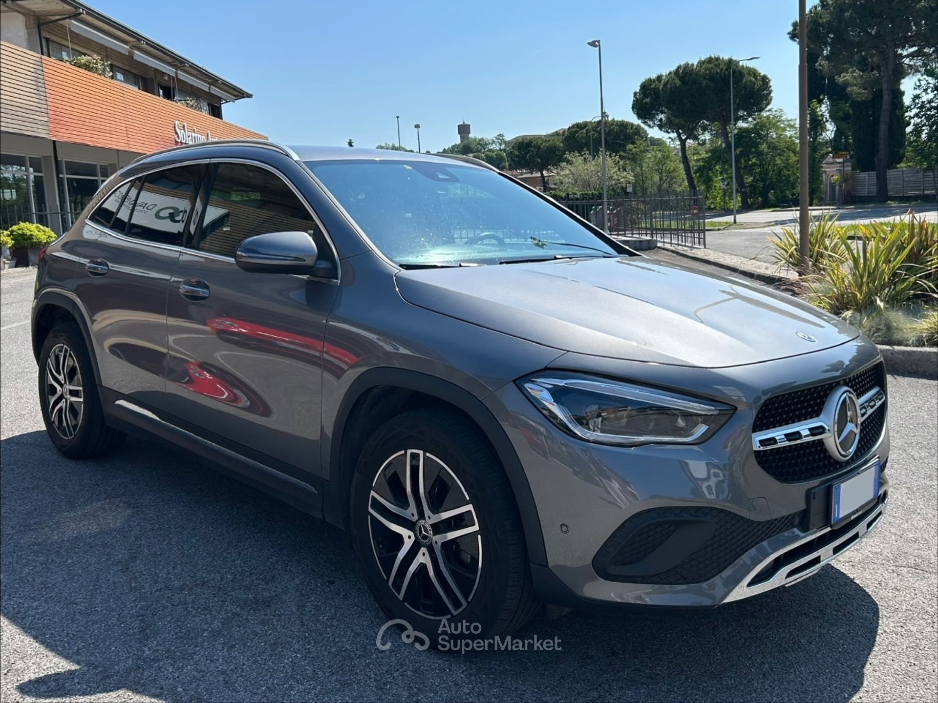 Mercedes-Benz GLA