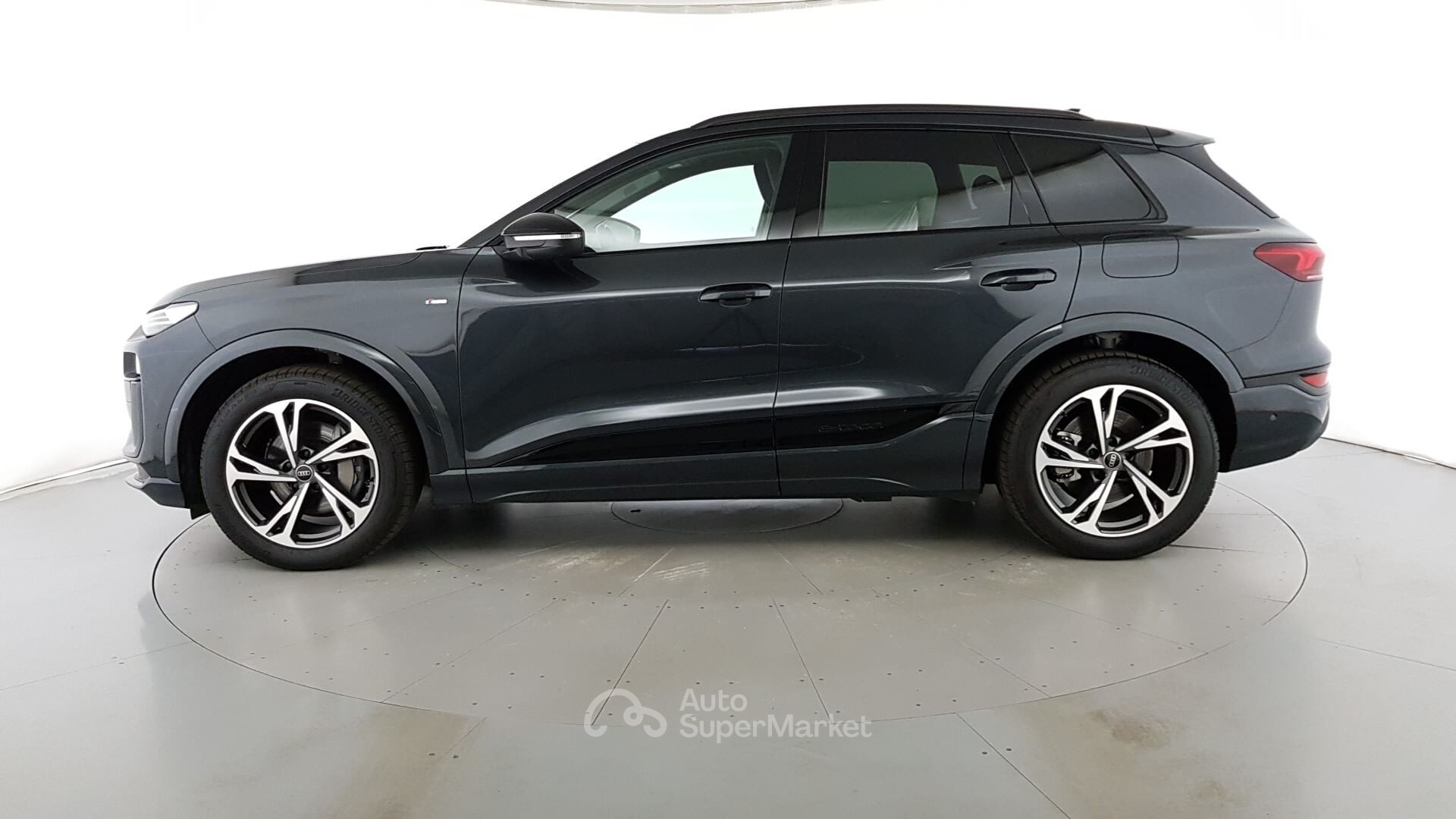 Audi Q6