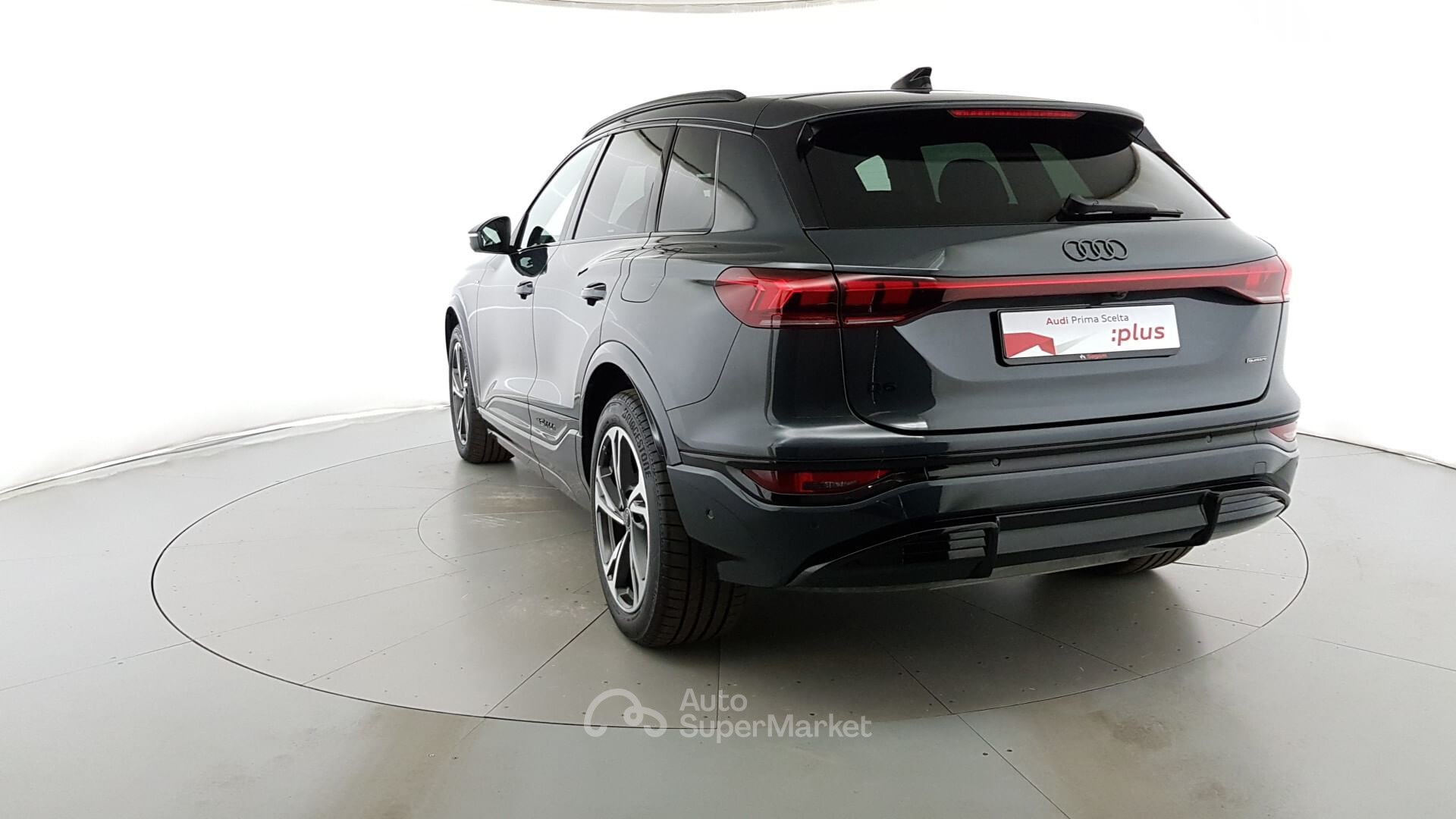Audi Q6