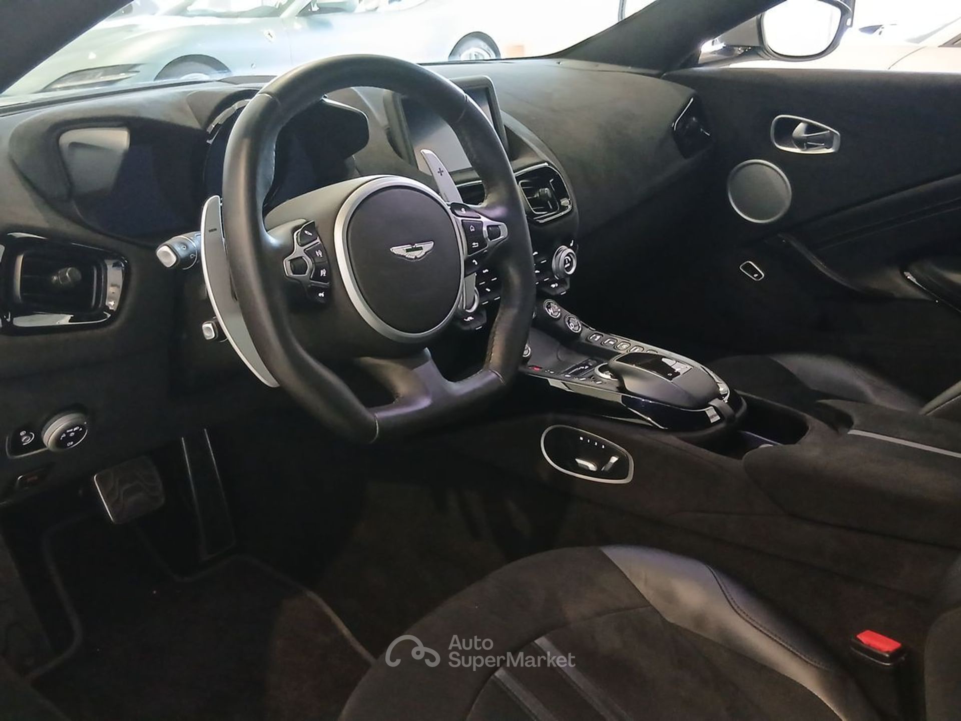 Aston Martin Vantage