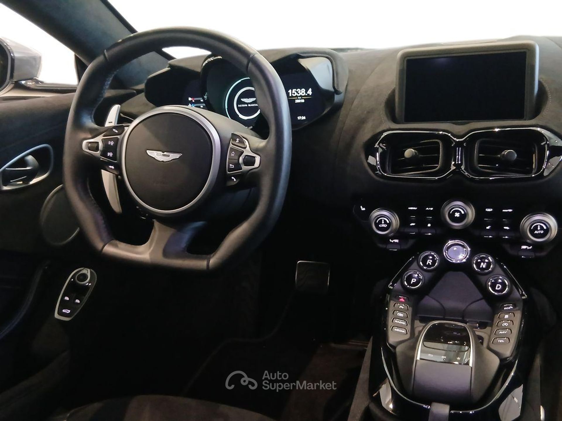 Aston Martin Vantage