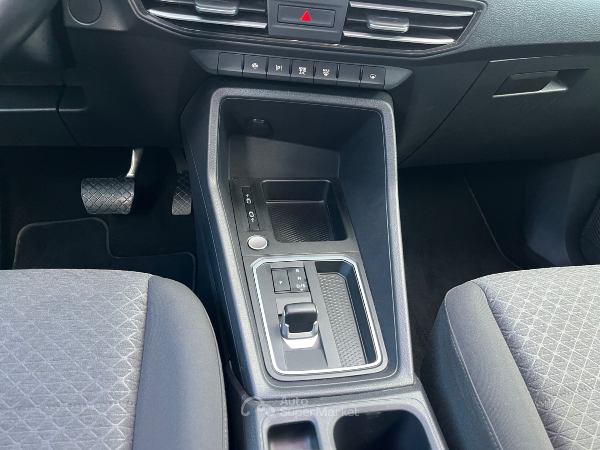 Ford Transit/Tourneo/Bus