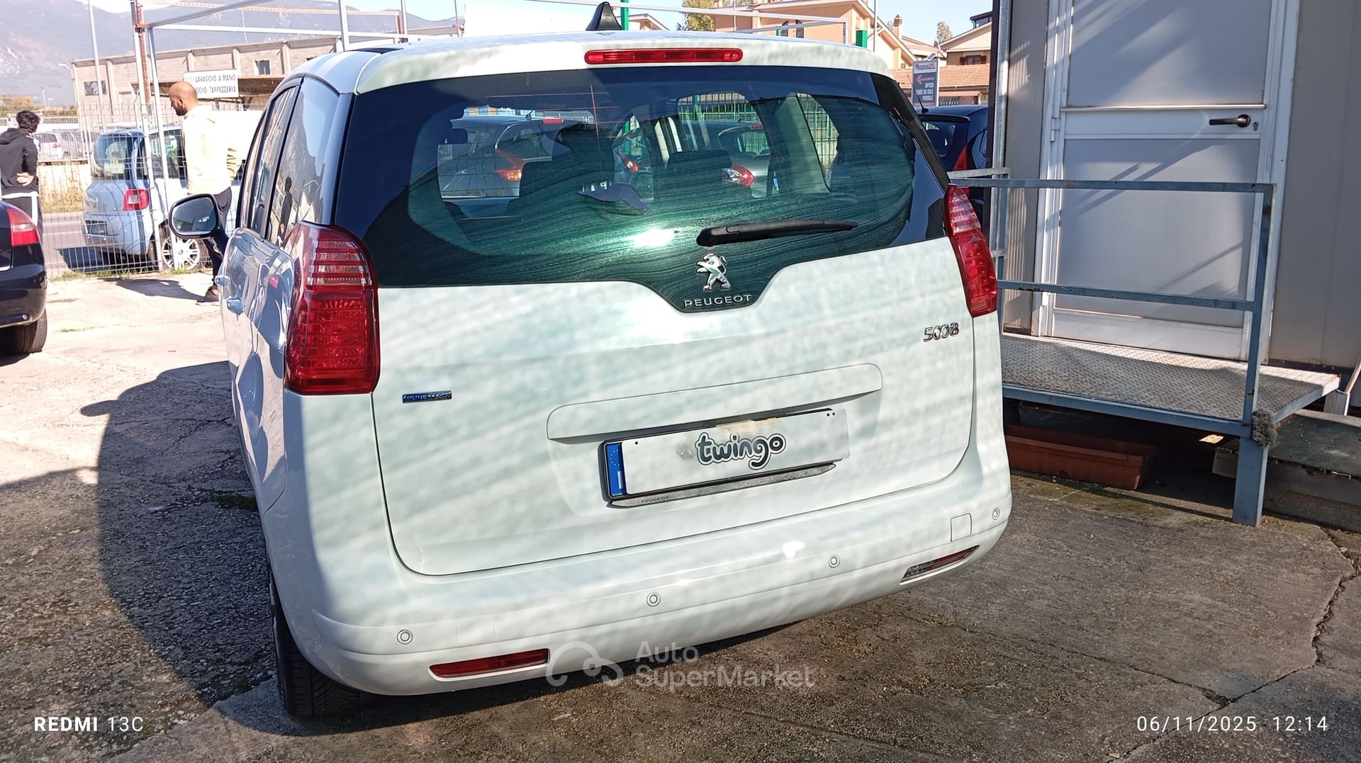 Peugeot 5008