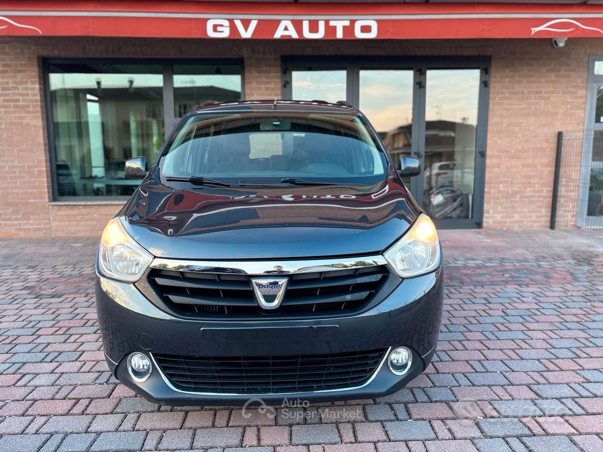 Dacia Lodgy
