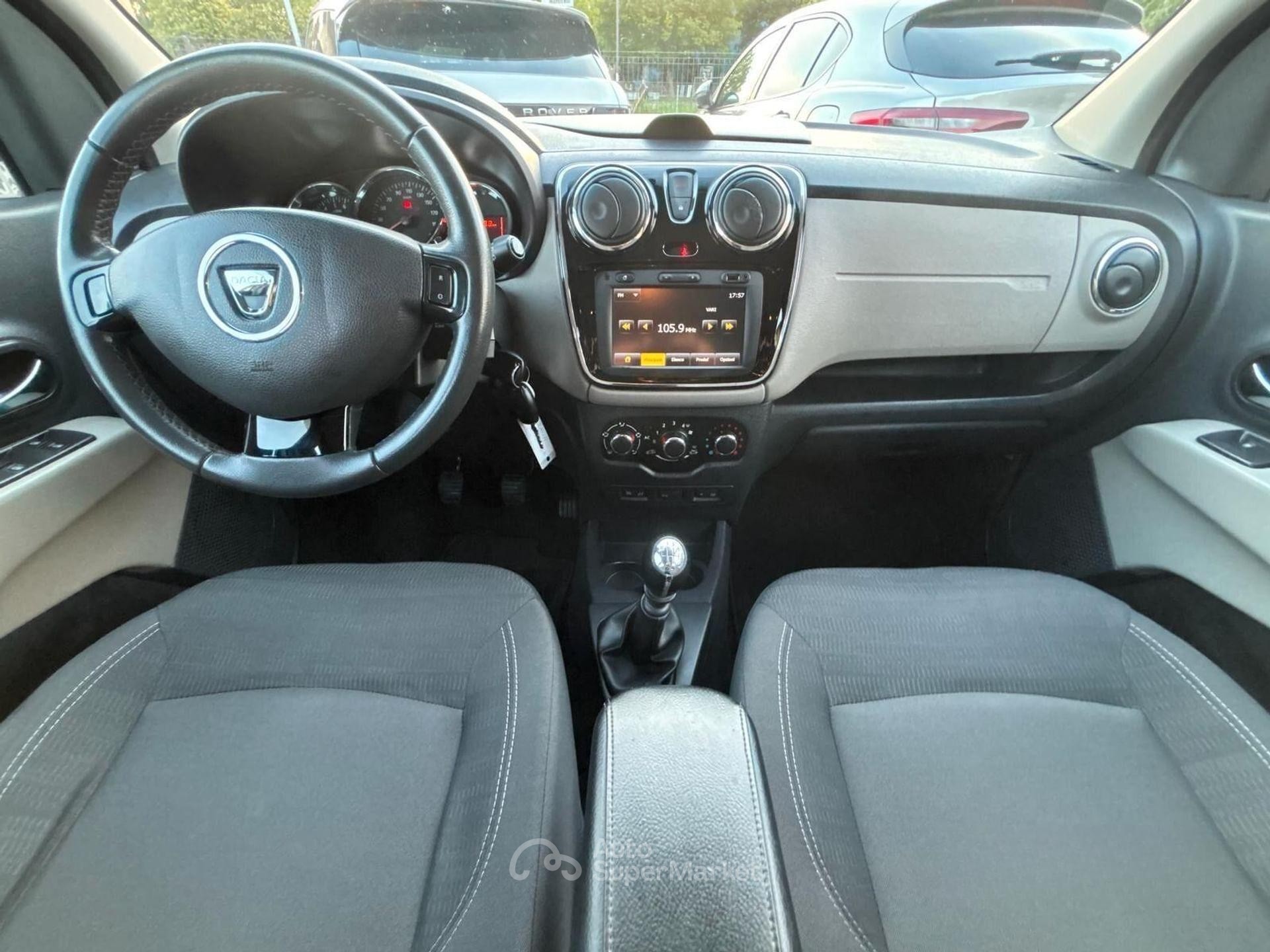 Dacia Lodgy