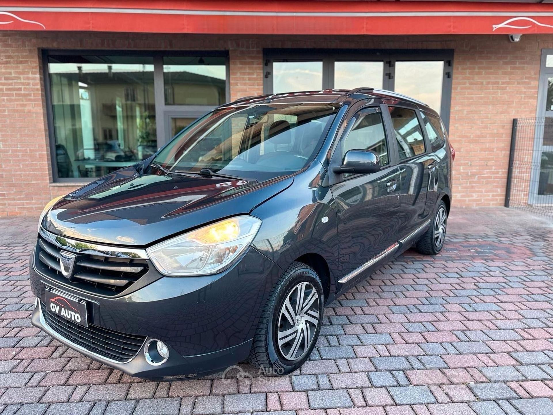 Dacia Lodgy