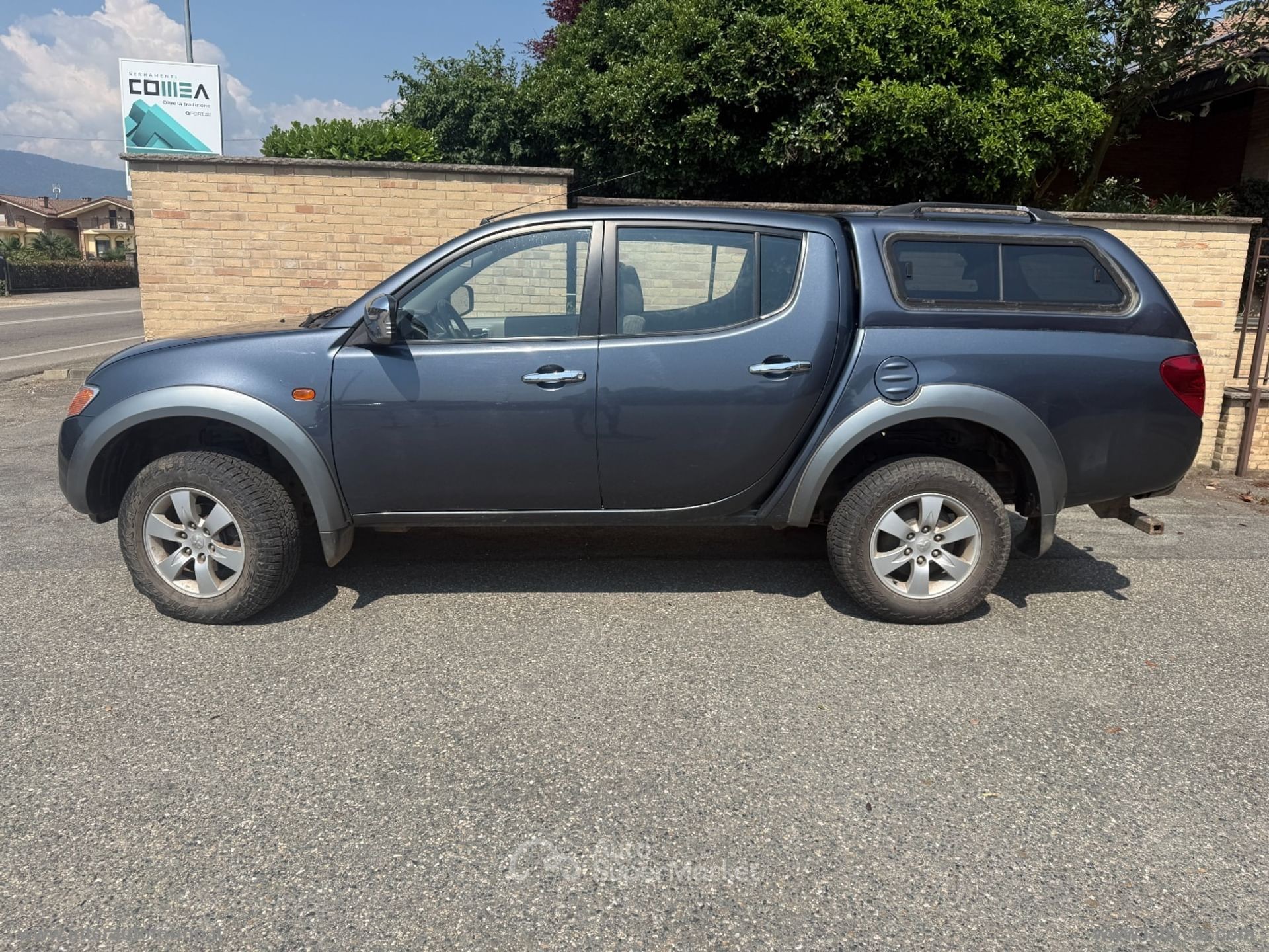 Mitsubishi L200