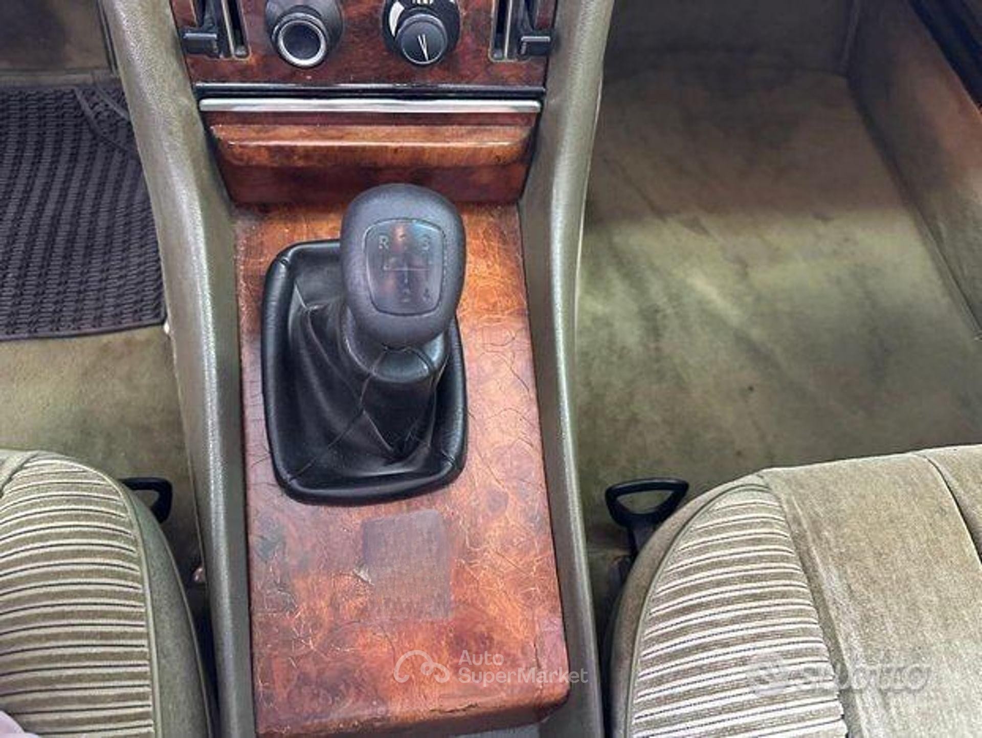 Mercedes-Benz SLC