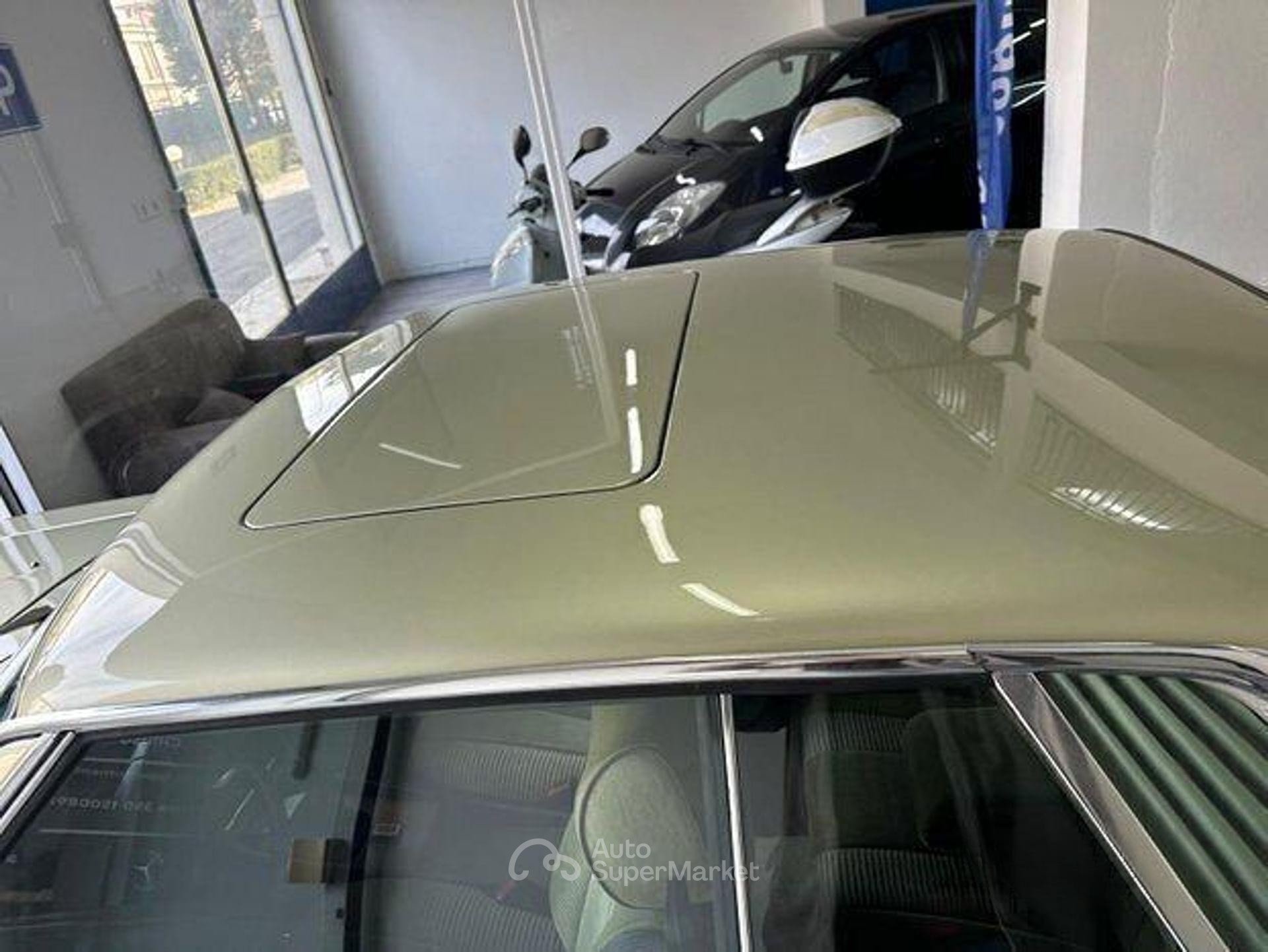 Mercedes-Benz SLC